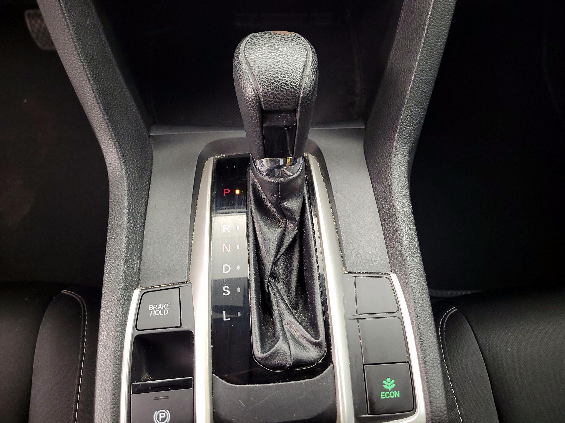 Thumbnail: 2020 Honda Civic - 16