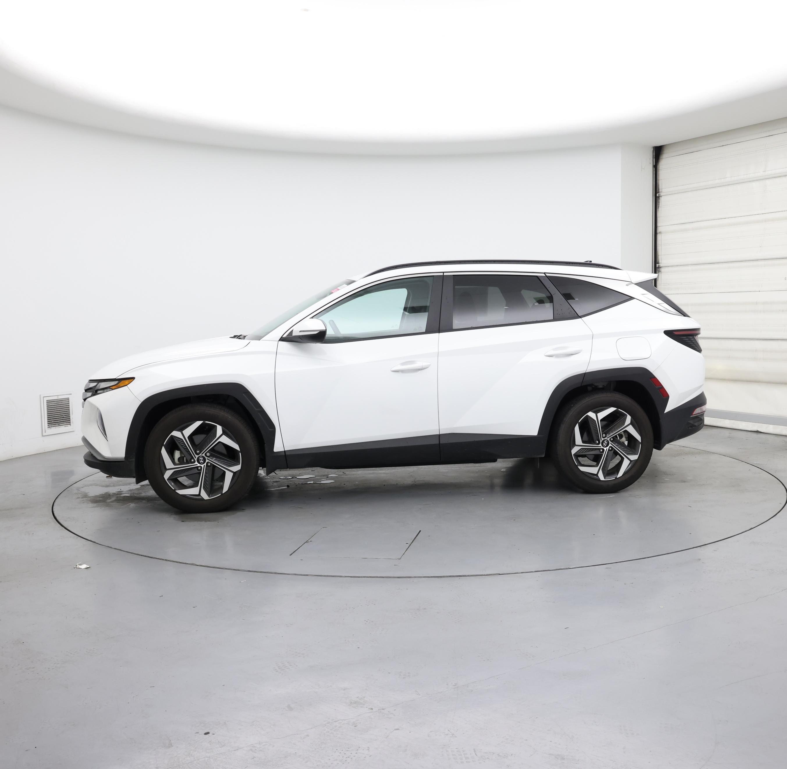 Thumbnail: 2024 Hyundai Tucson - 3