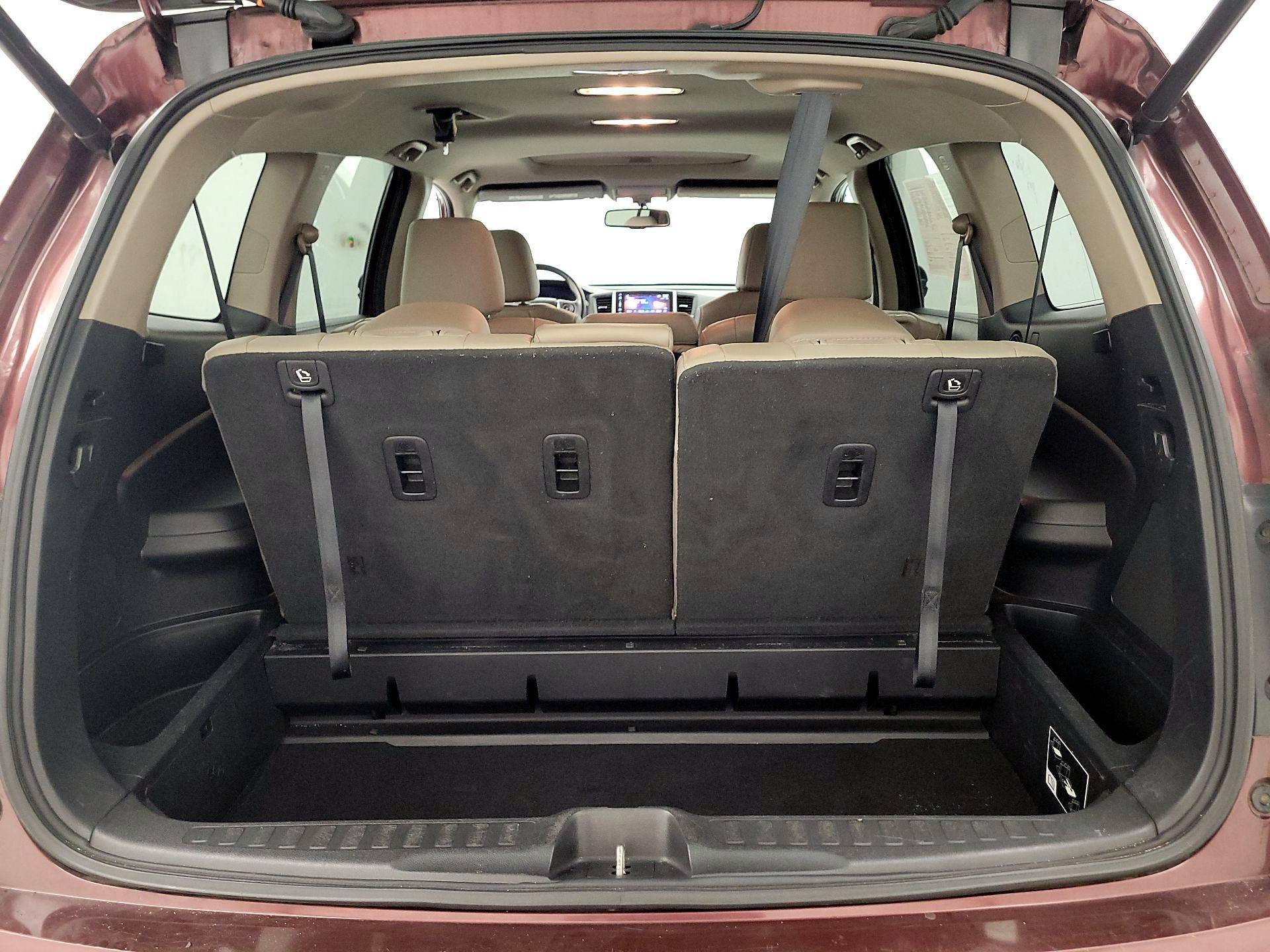 Thumbnail: 2018 Honda Pilot - 20