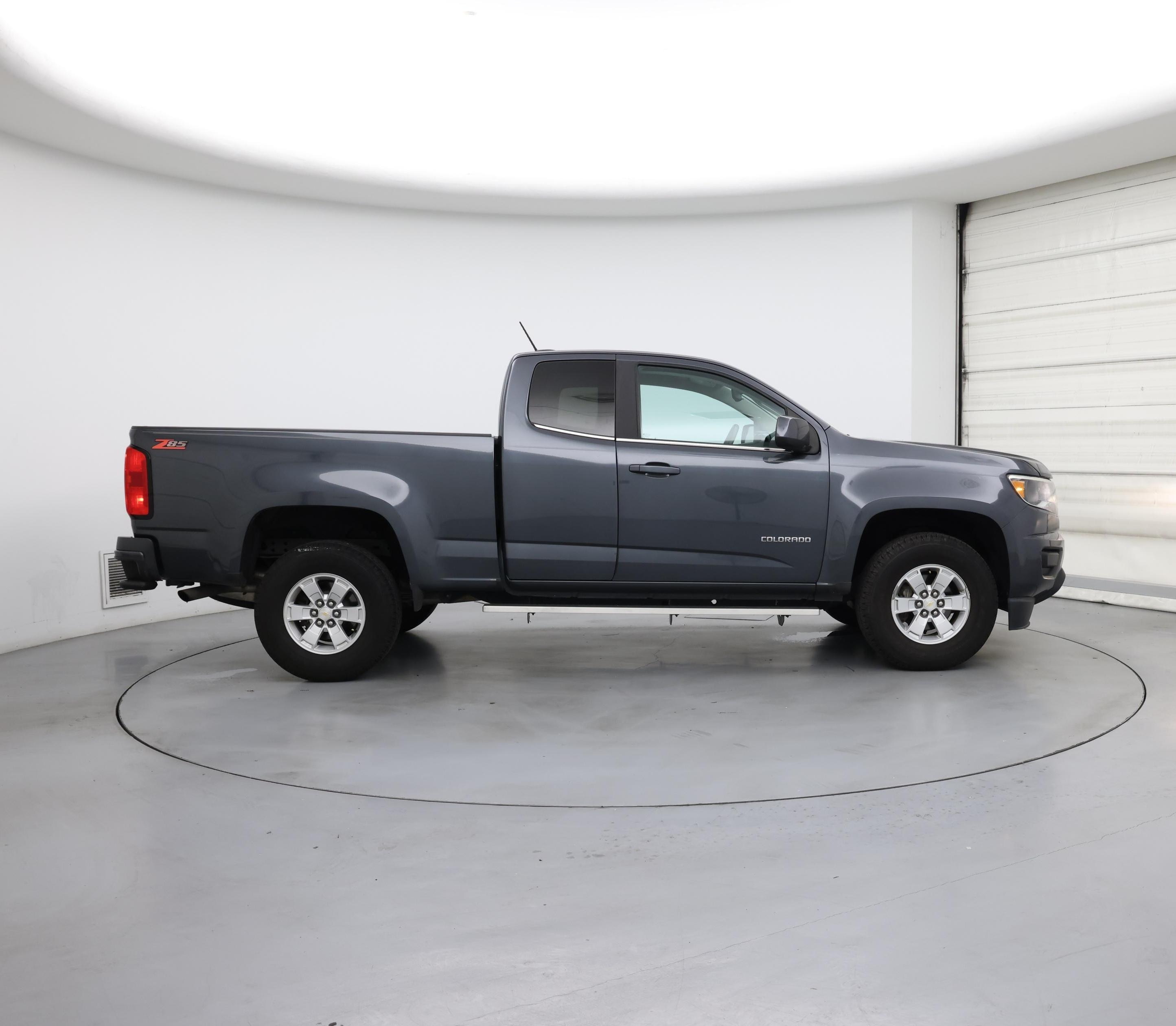 Thumbnail: 2017 Chevrolet Colorado - 7