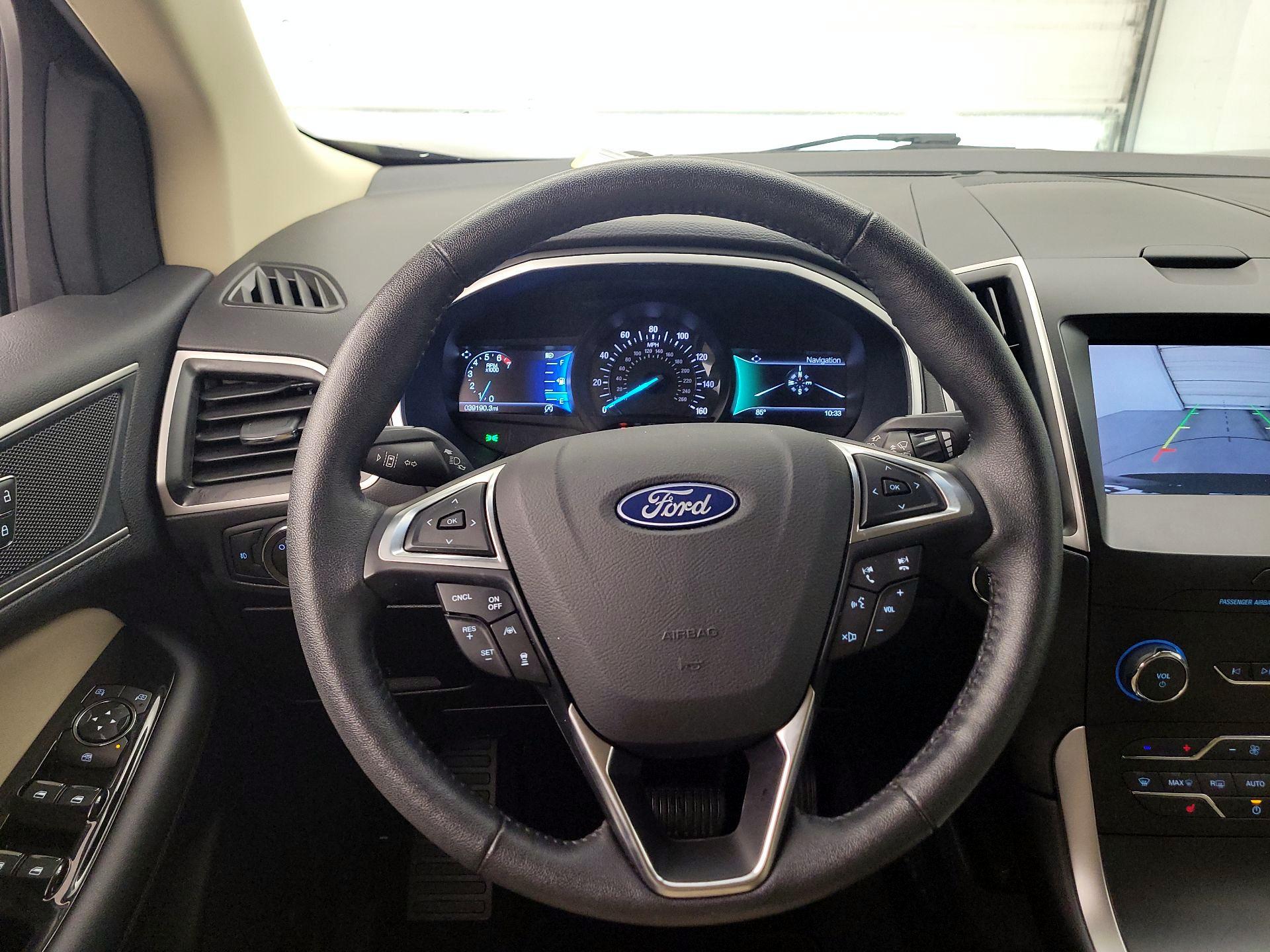 Thumbnail: 2019 Ford Edge - 10