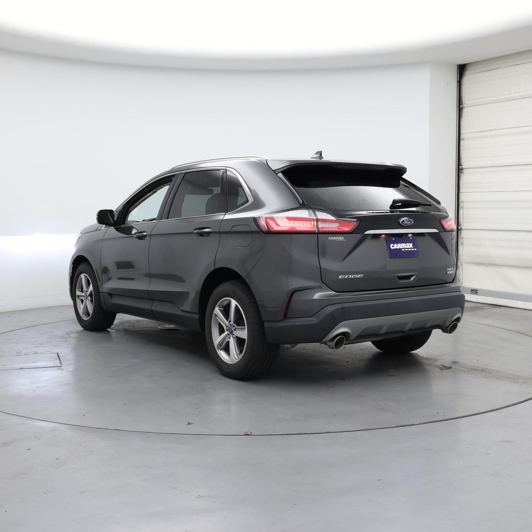 Thumbnail: 2019 Ford Edge - 2