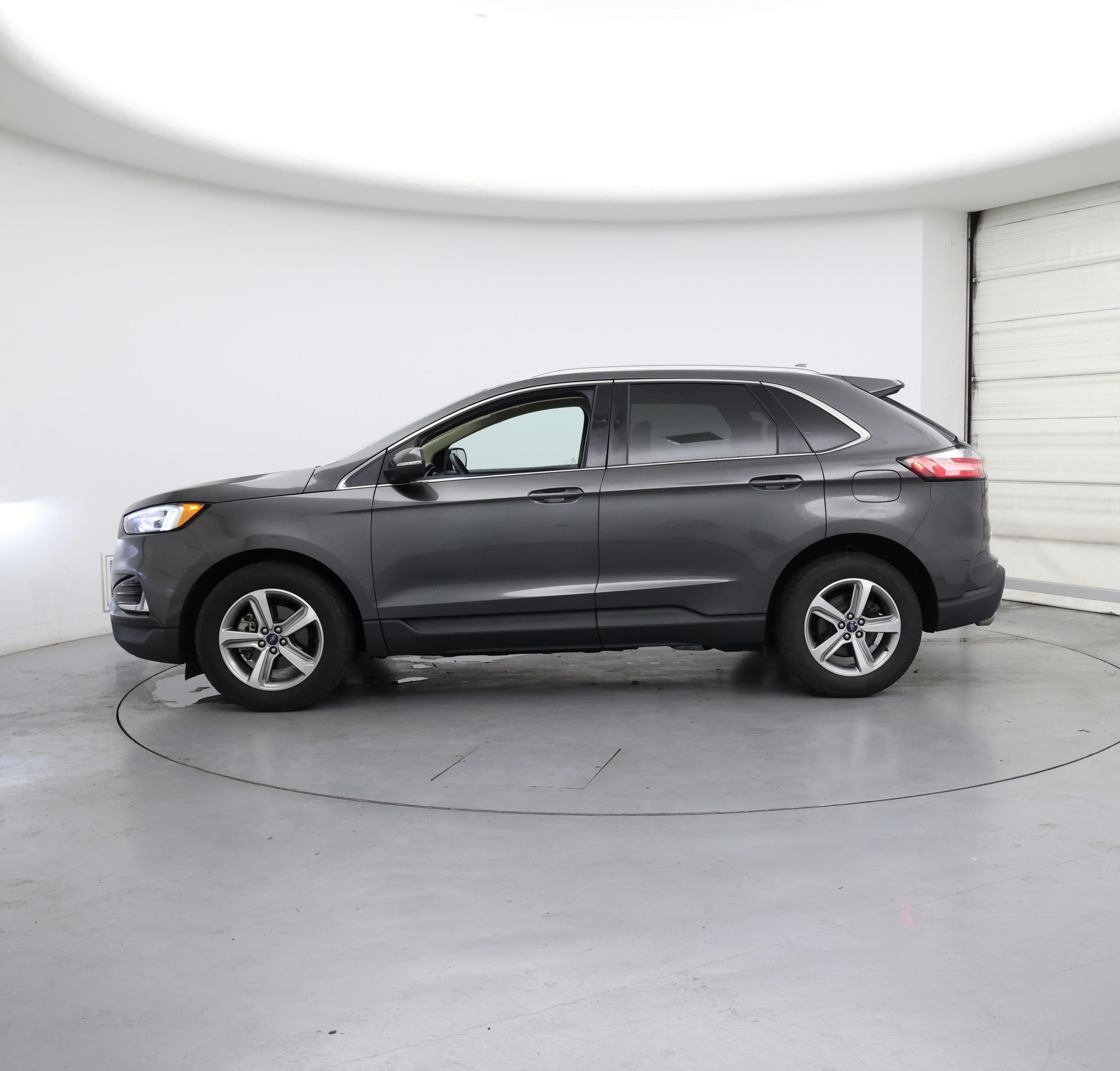 Thumbnail: 2019 Ford Edge - 3