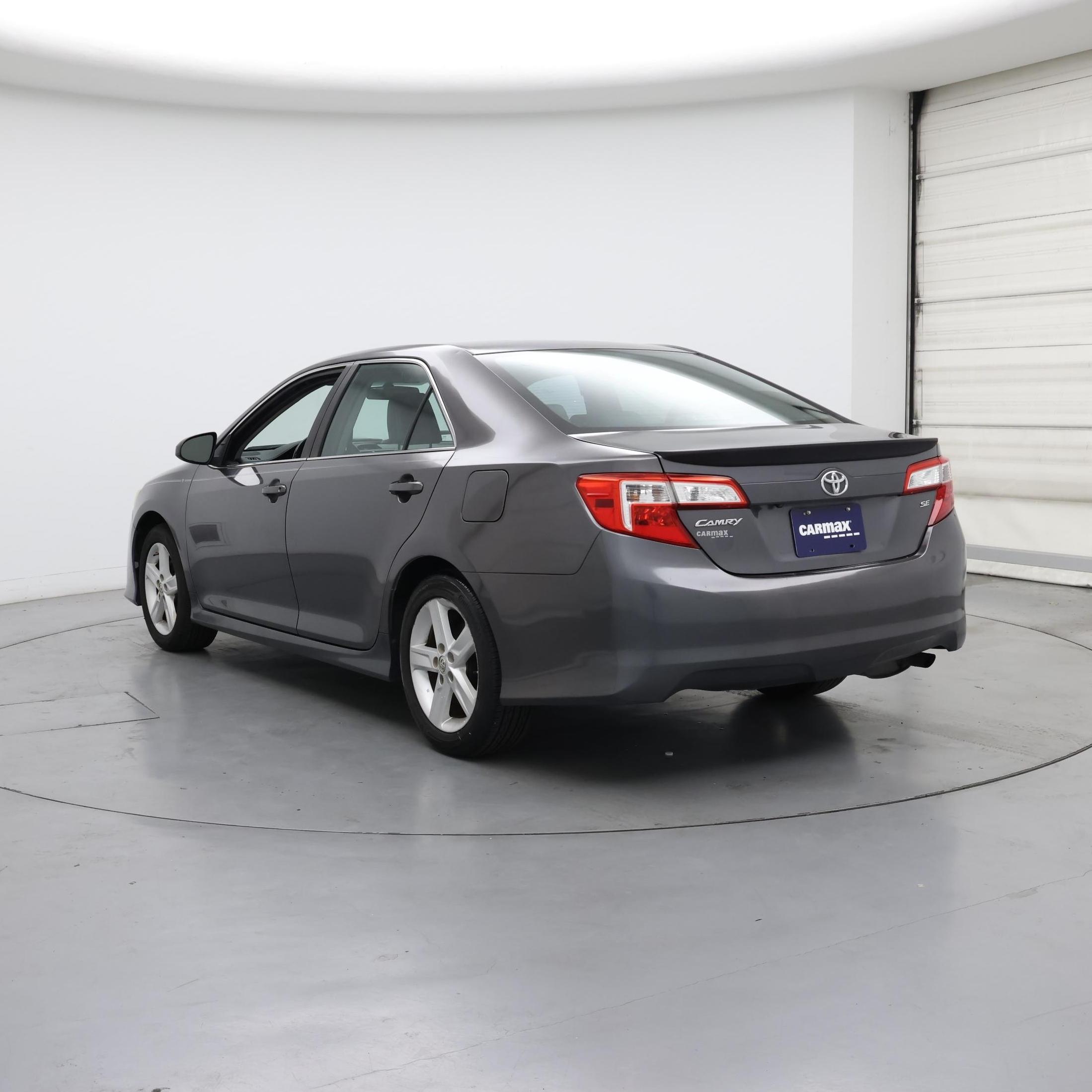 Thumbnail: 2014 Toyota Camry - 2