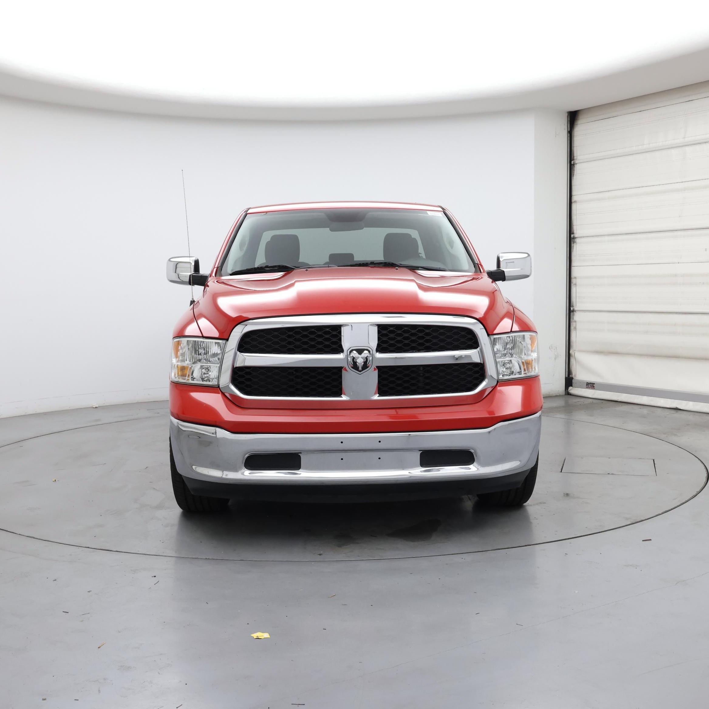 Thumbnail: 2019 RAM 1500 Classic - 5