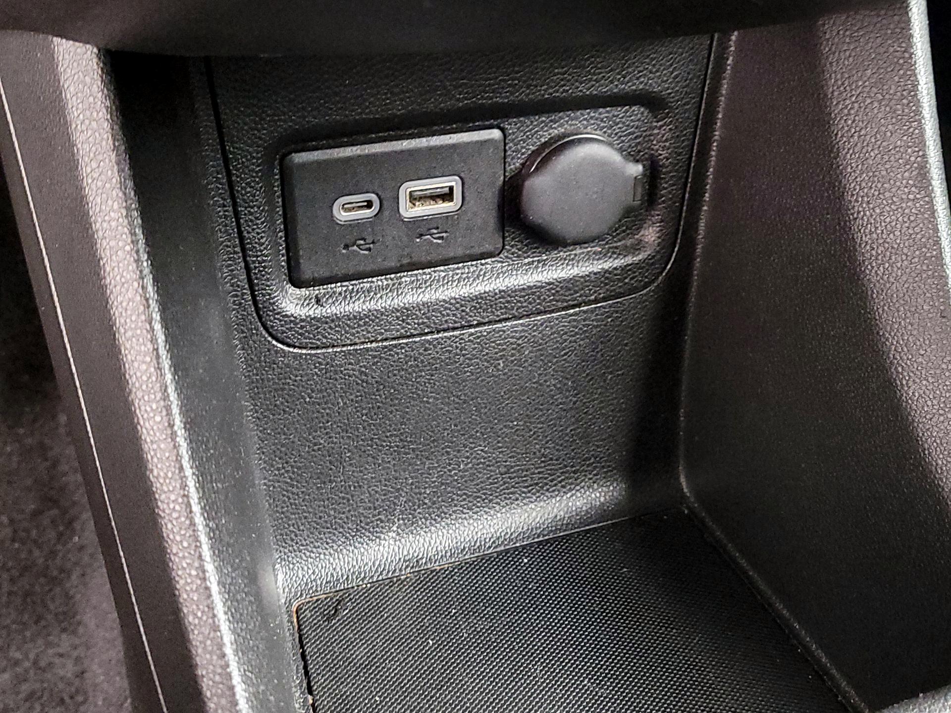 Thumbnail: 2021 Chevrolet Spark - 18