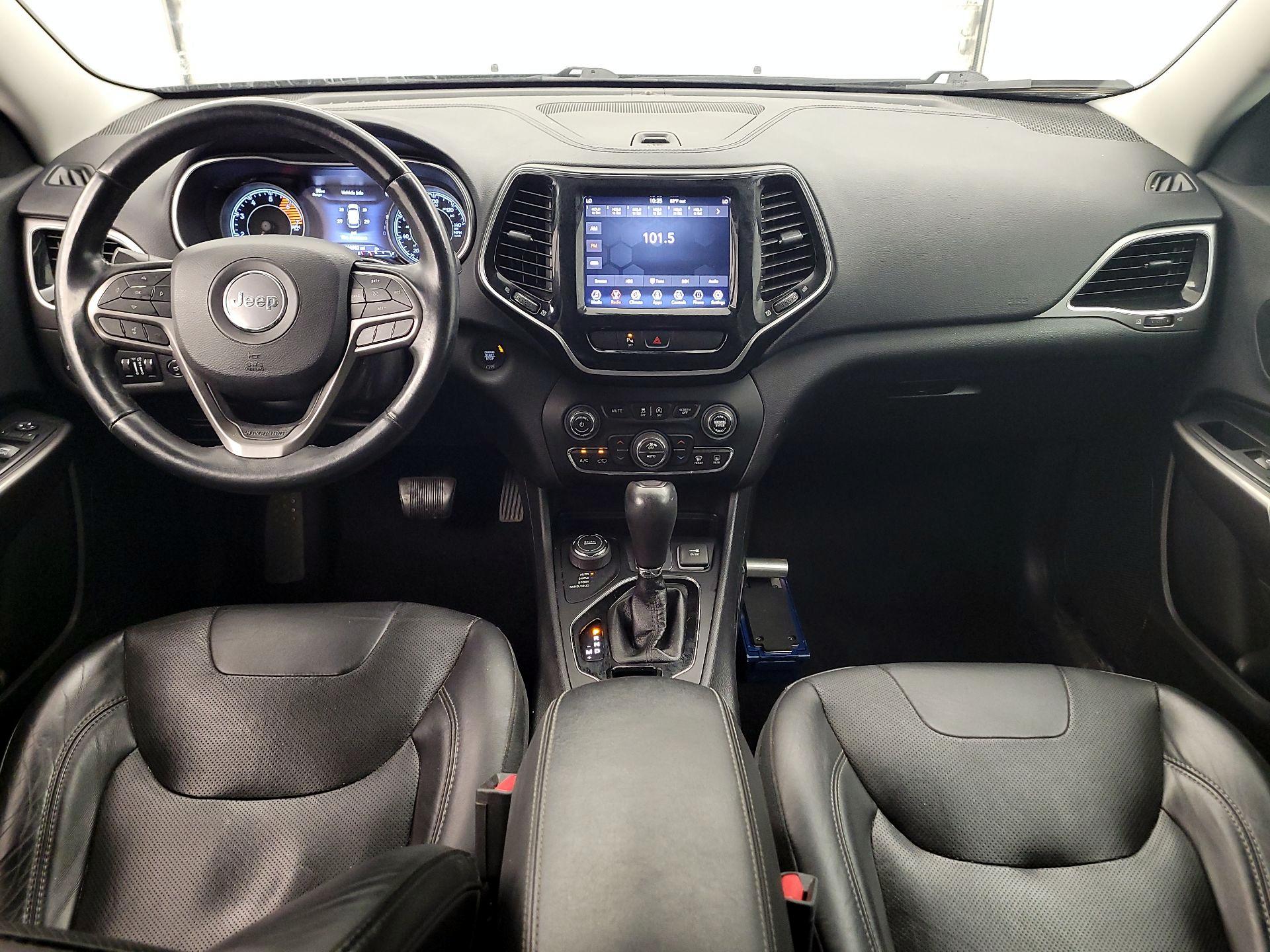 Thumbnail: 2019 Jeep Cherokee - 9