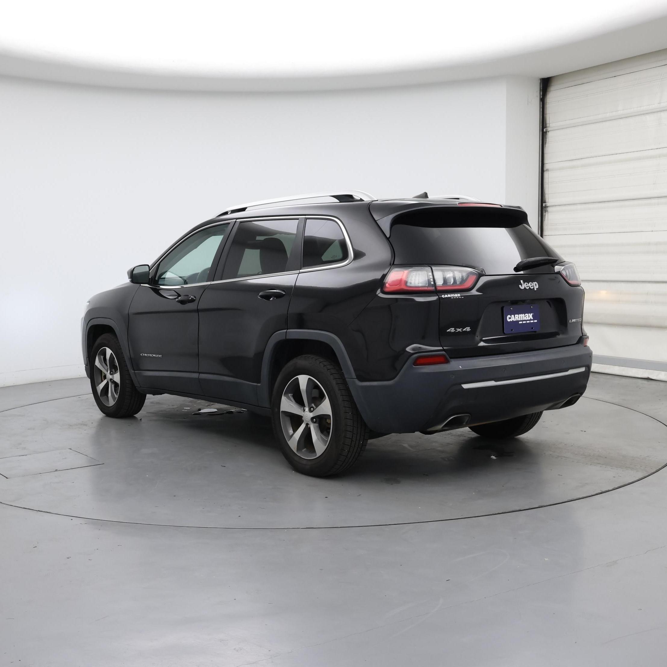 Thumbnail: 2019 Jeep Cherokee - 2