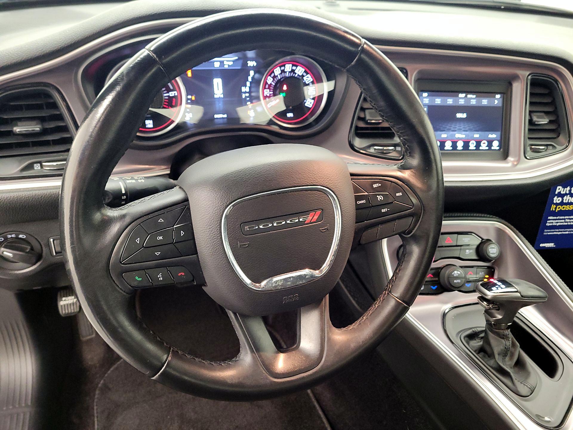 Thumbnail: 2019 Dodge Challenger - 10