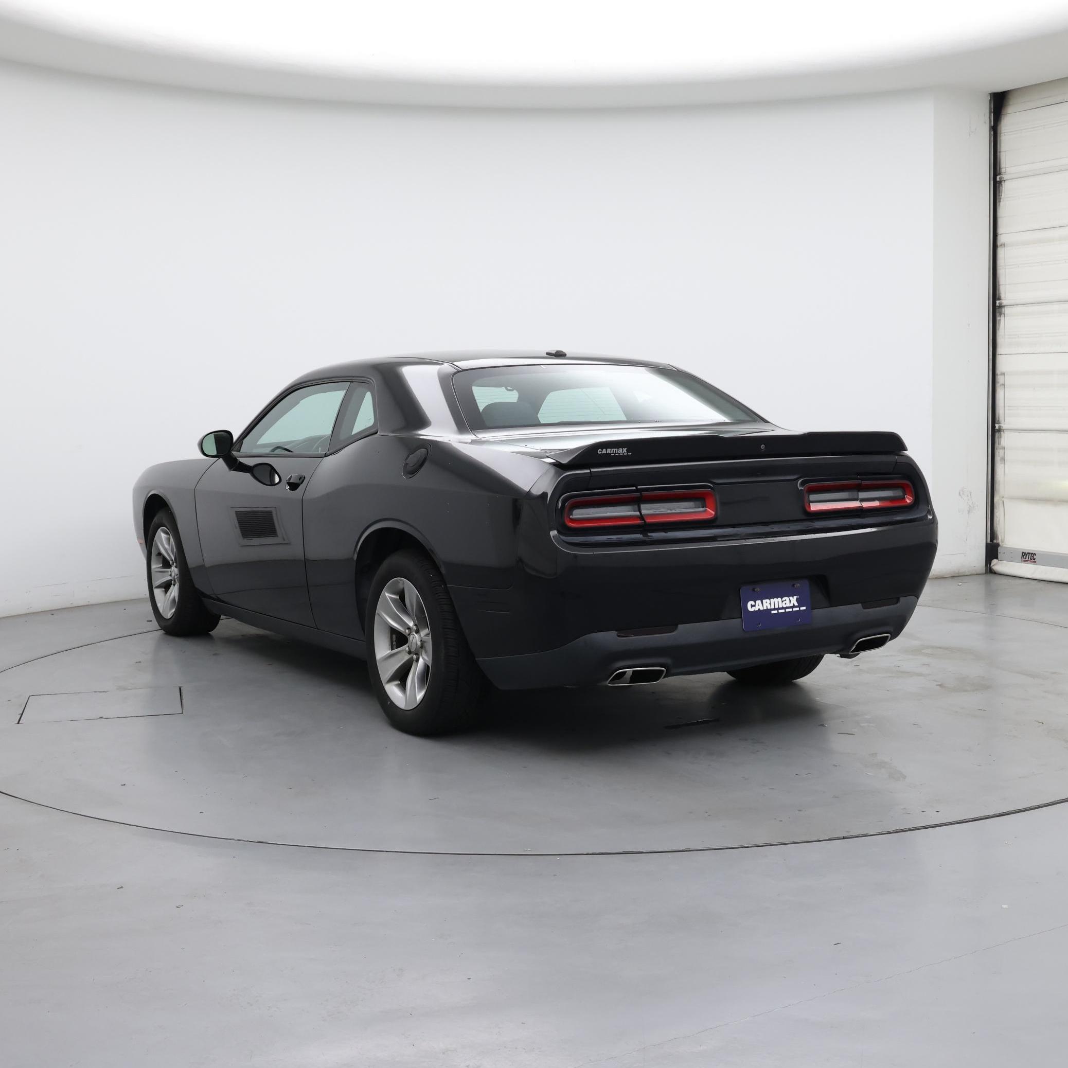 Thumbnail: 2019 Dodge Challenger - 2