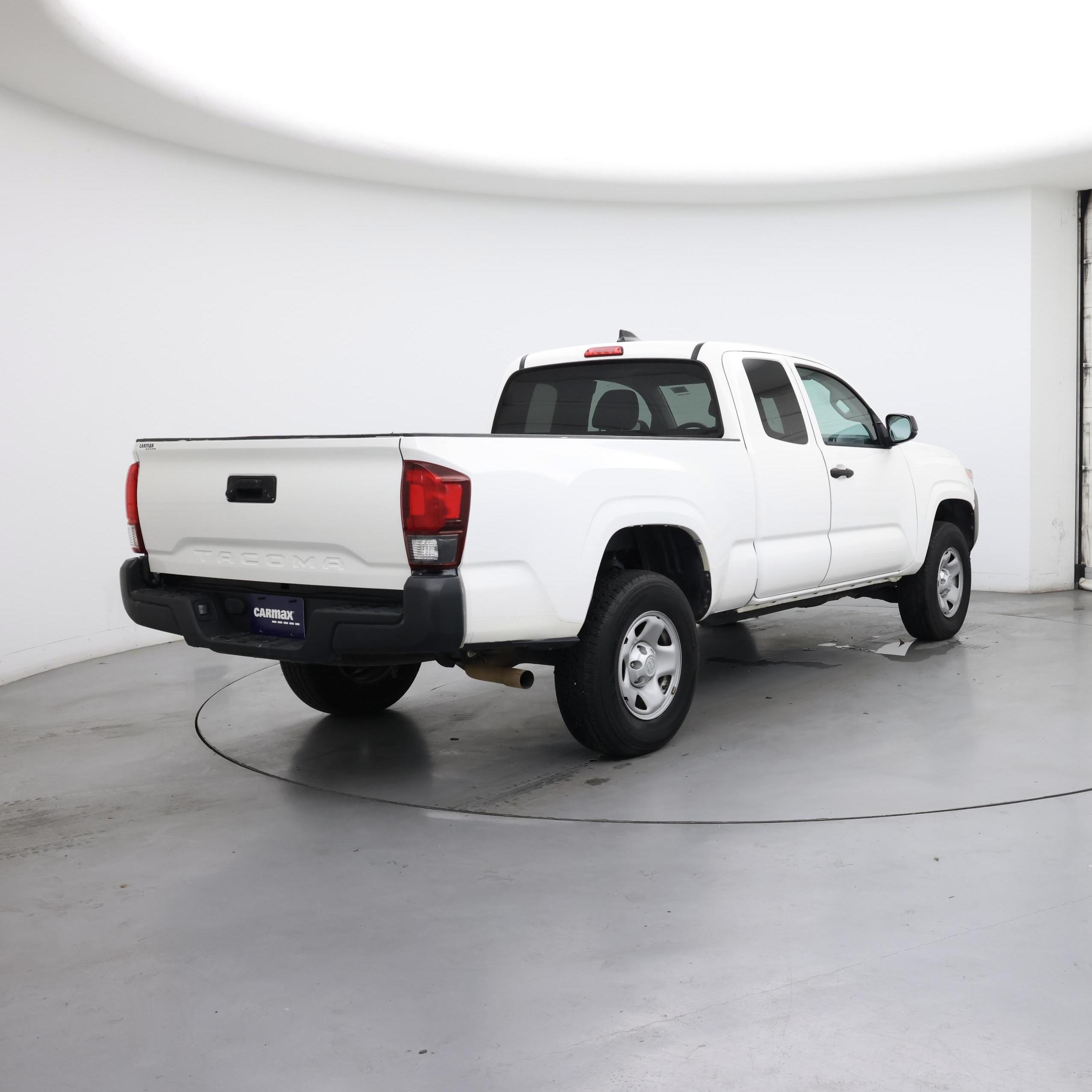 Thumbnail: 2022 Toyota Tacoma - 8