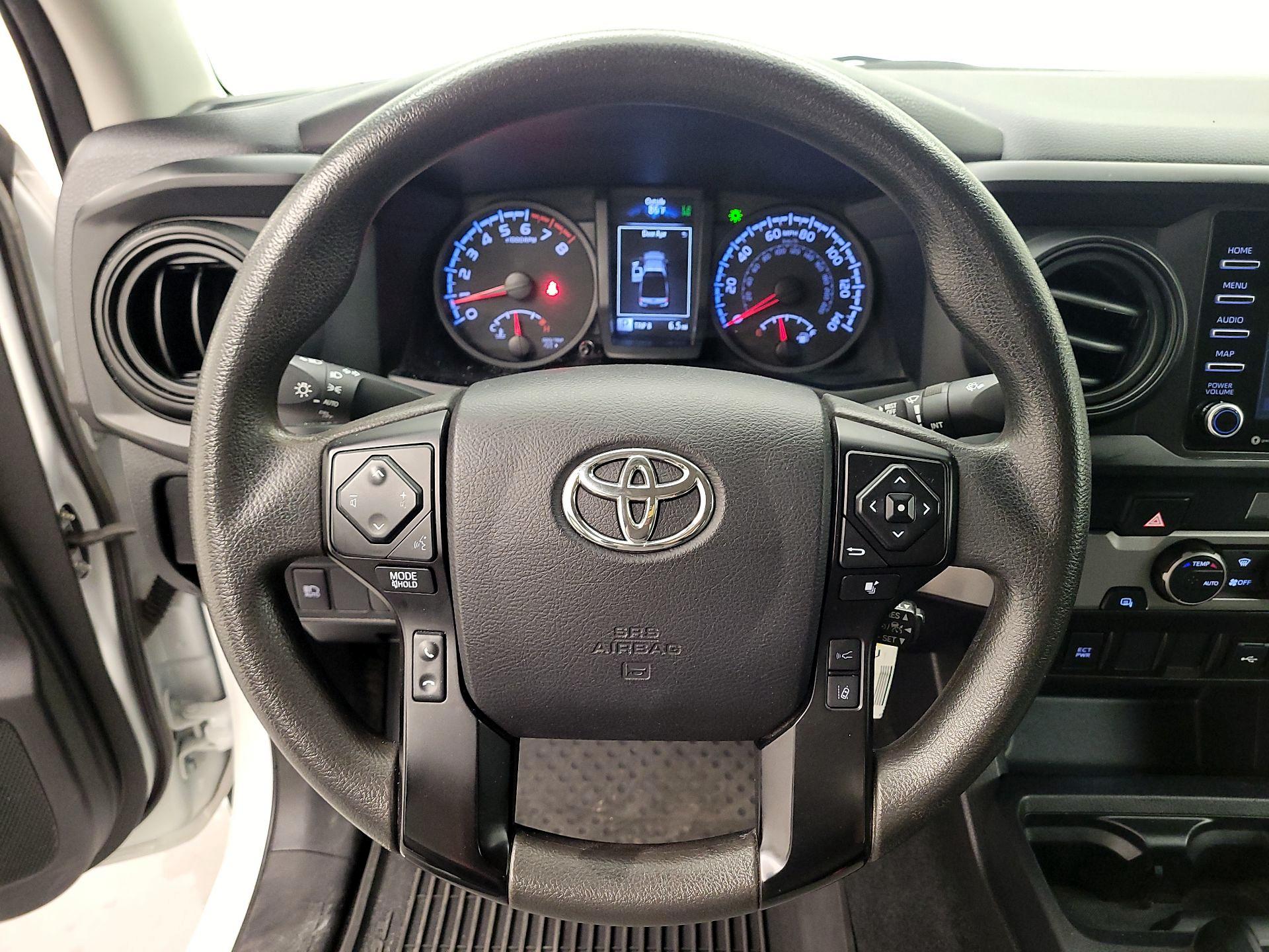 Thumbnail: 2022 Toyota Tacoma - 10