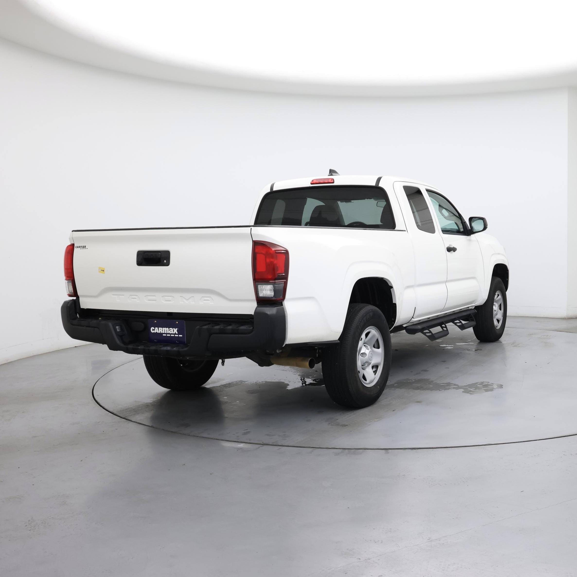 Thumbnail: 2022 Toyota Tacoma - 8