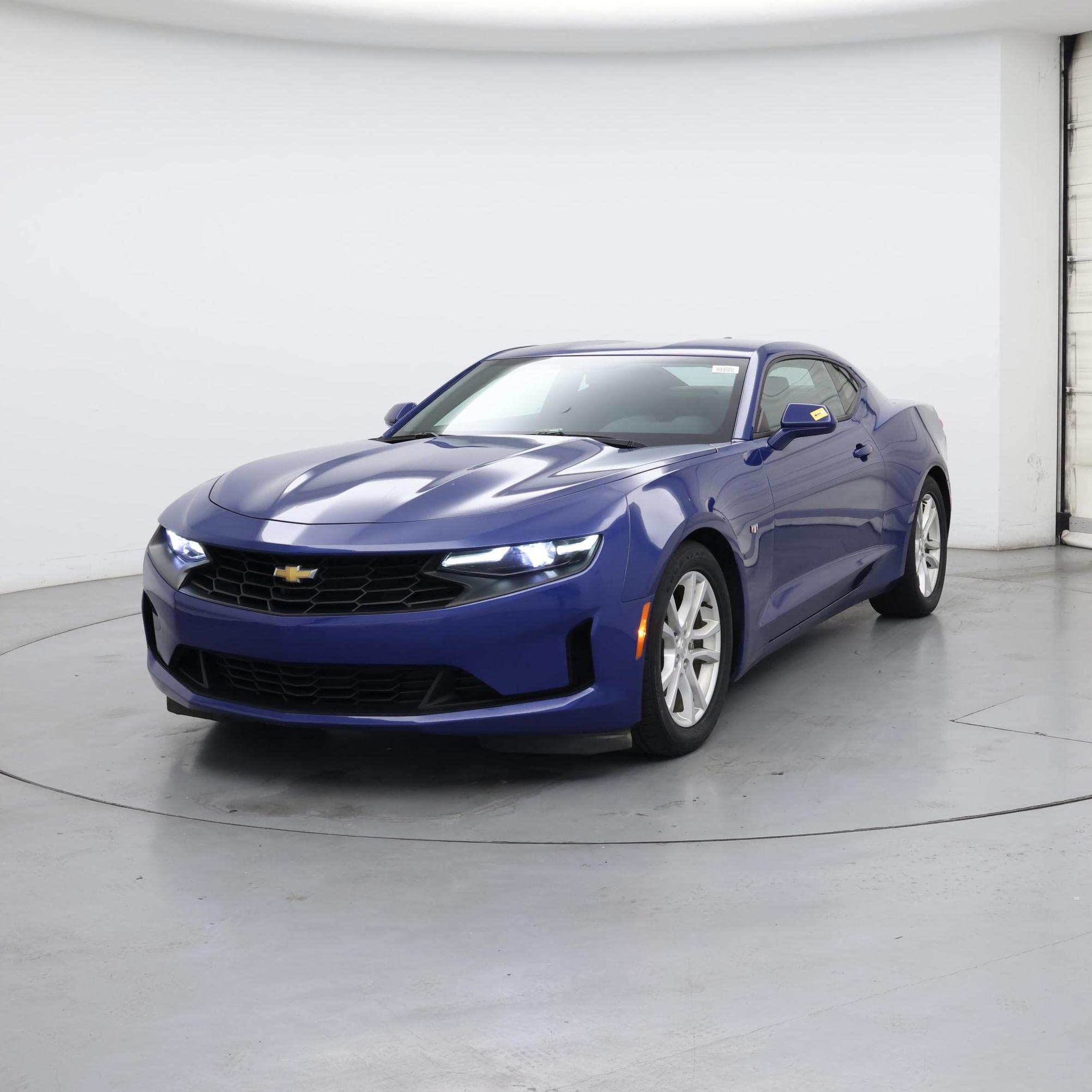 Thumbnail: 2020 Chevrolet Camaro - 4
