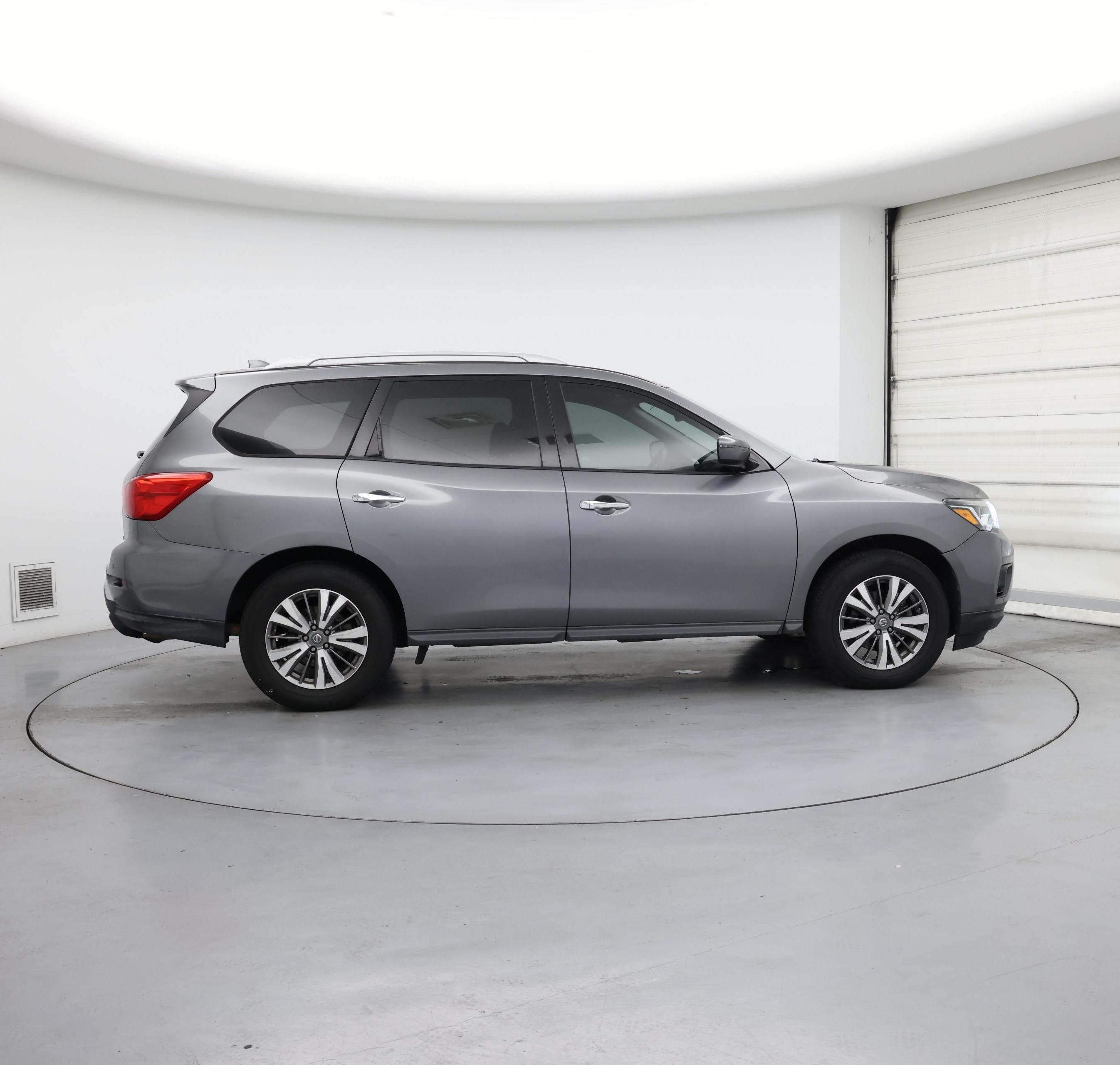 Thumbnail: 2020 Nissan Pathfinder - 7