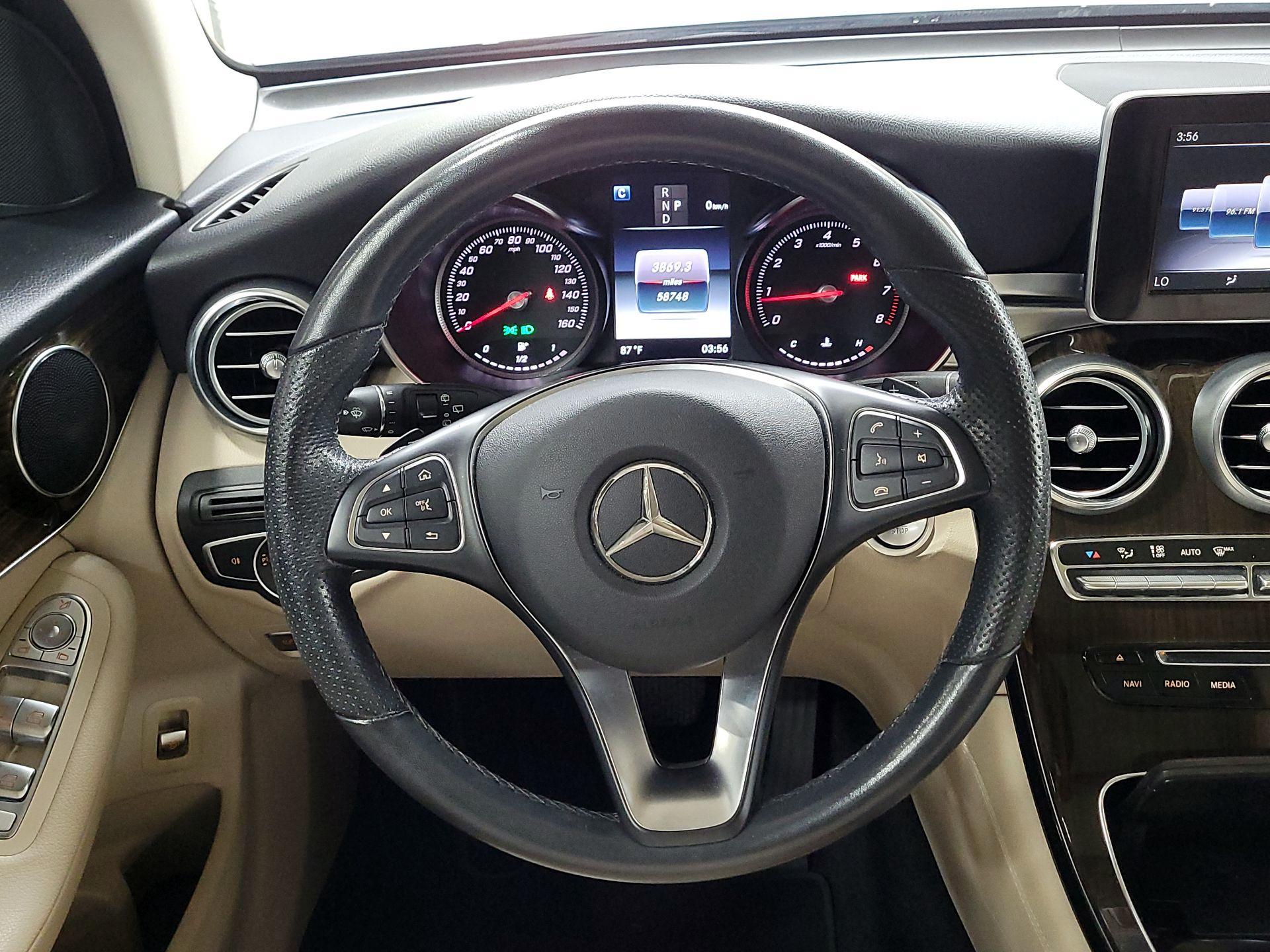 Thumbnail: 2019 Mercedes-Benz GLC - 10