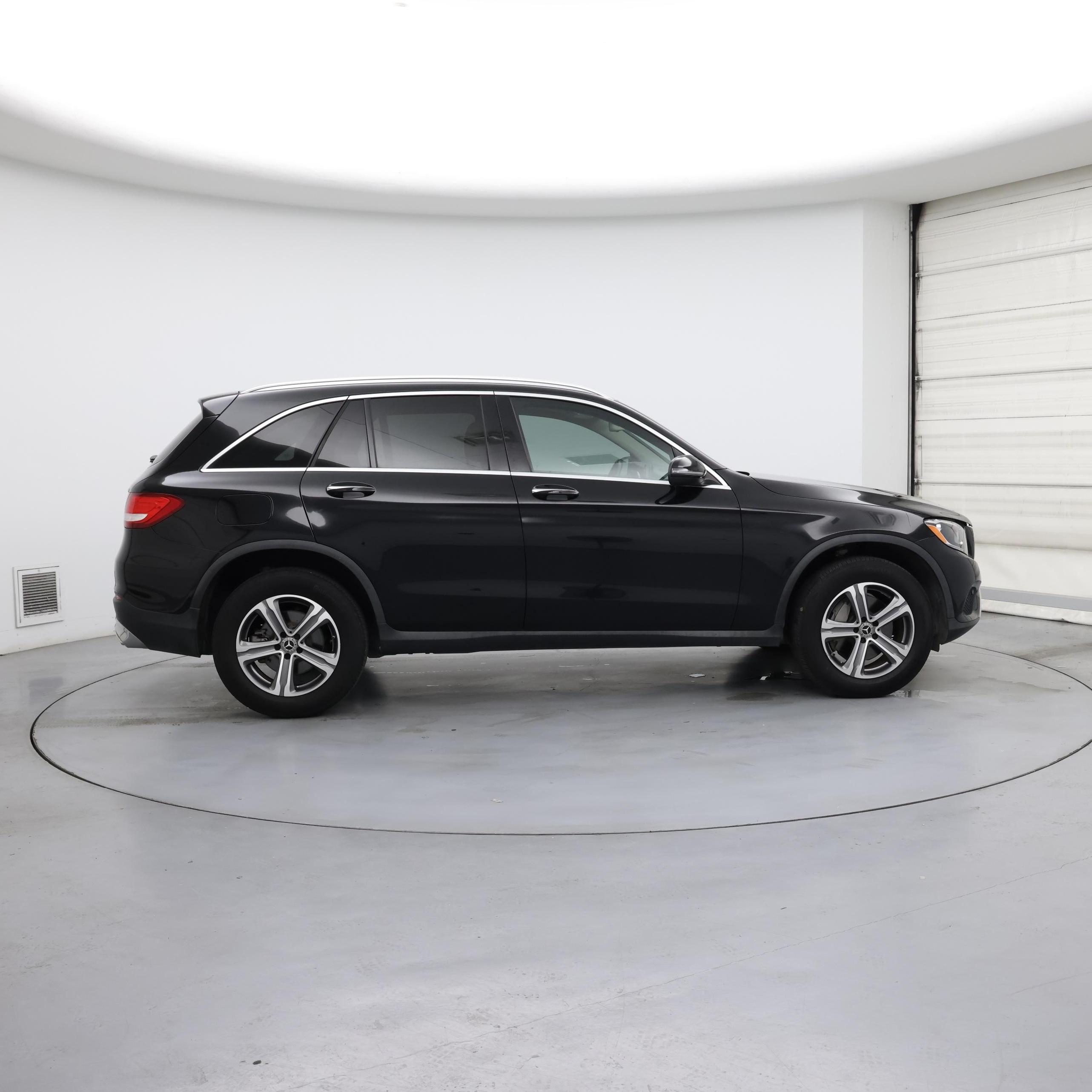 Thumbnail: 2019 Mercedes-Benz GLC - 7