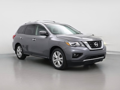 Gray 2018 Nissan Pathfinder SL