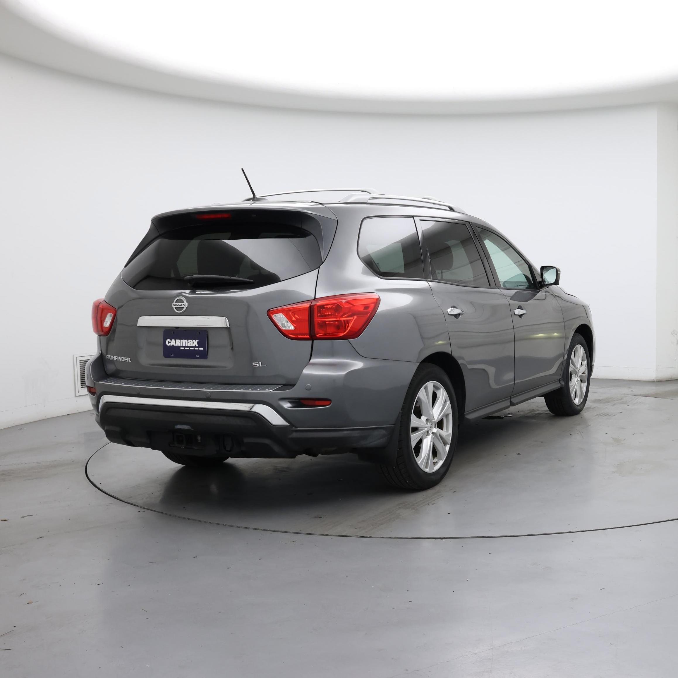 Thumbnail: 2018 Nissan Pathfinder - 8