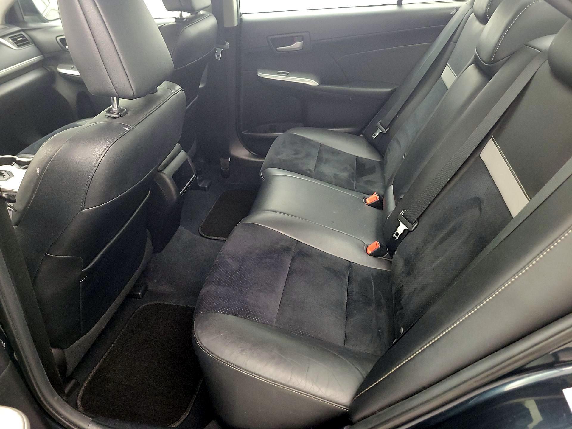 Thumbnail: 2014 Toyota Camry - 20
