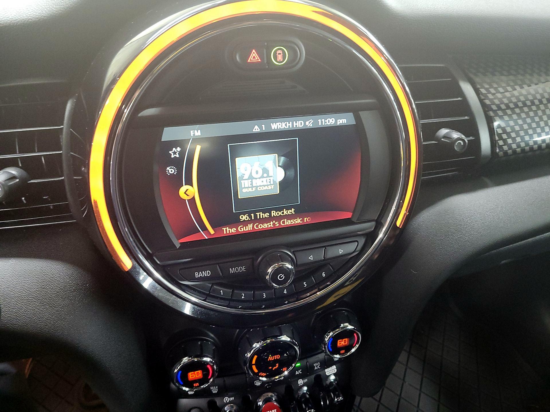 Thumbnail: 2019 MINI Cooper Hardtop - 14