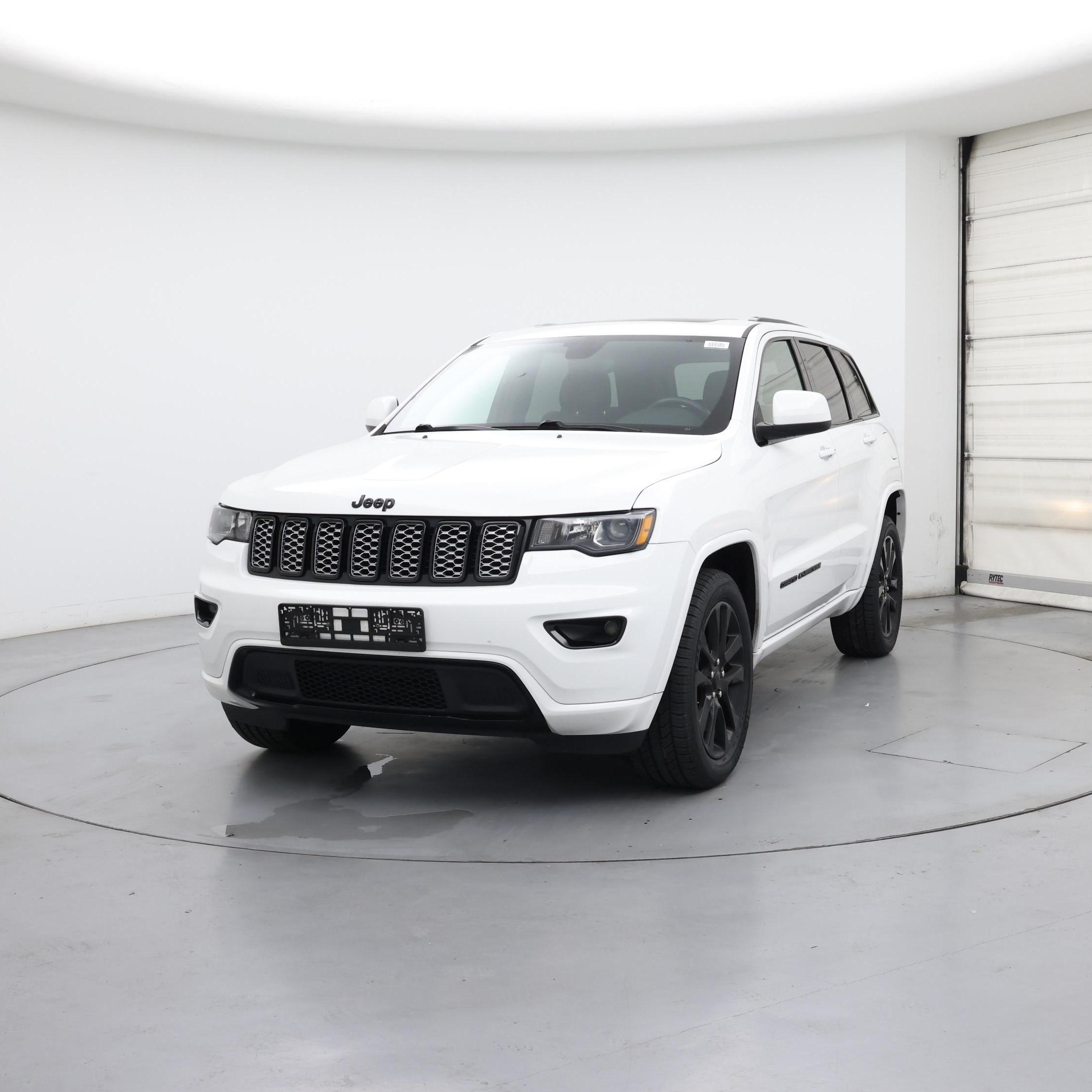 Thumbnail: 2018 Jeep Grand Cherokee - 4