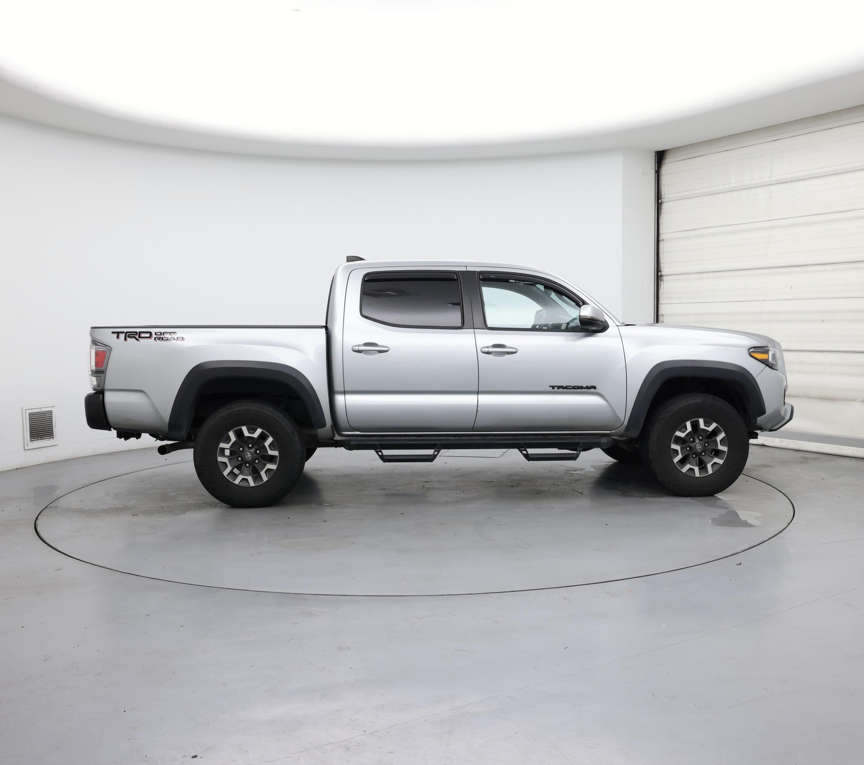 Thumbnail: 2023 Toyota Tacoma - 7