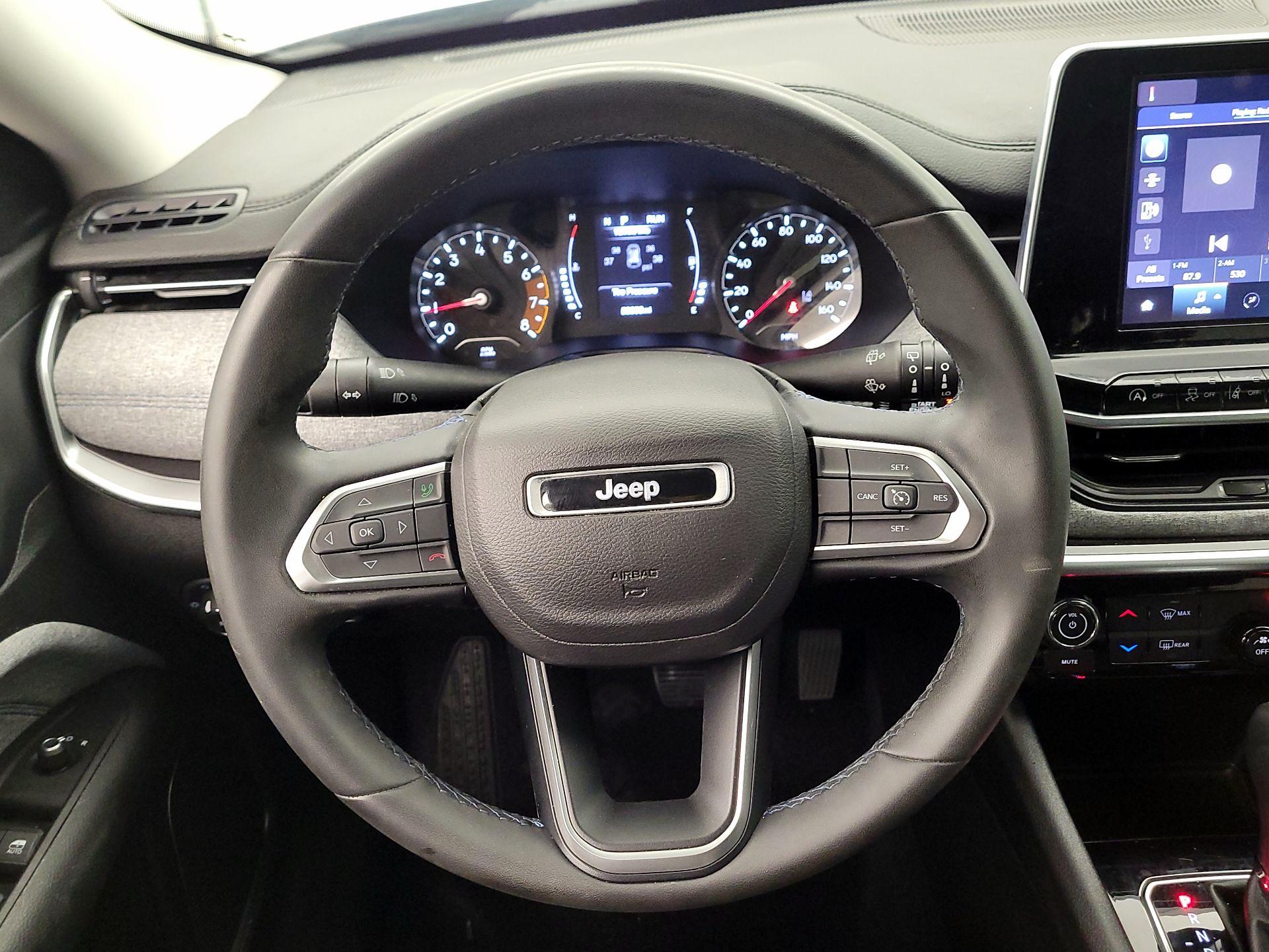 Thumbnail: 2022 Jeep Compass - 10