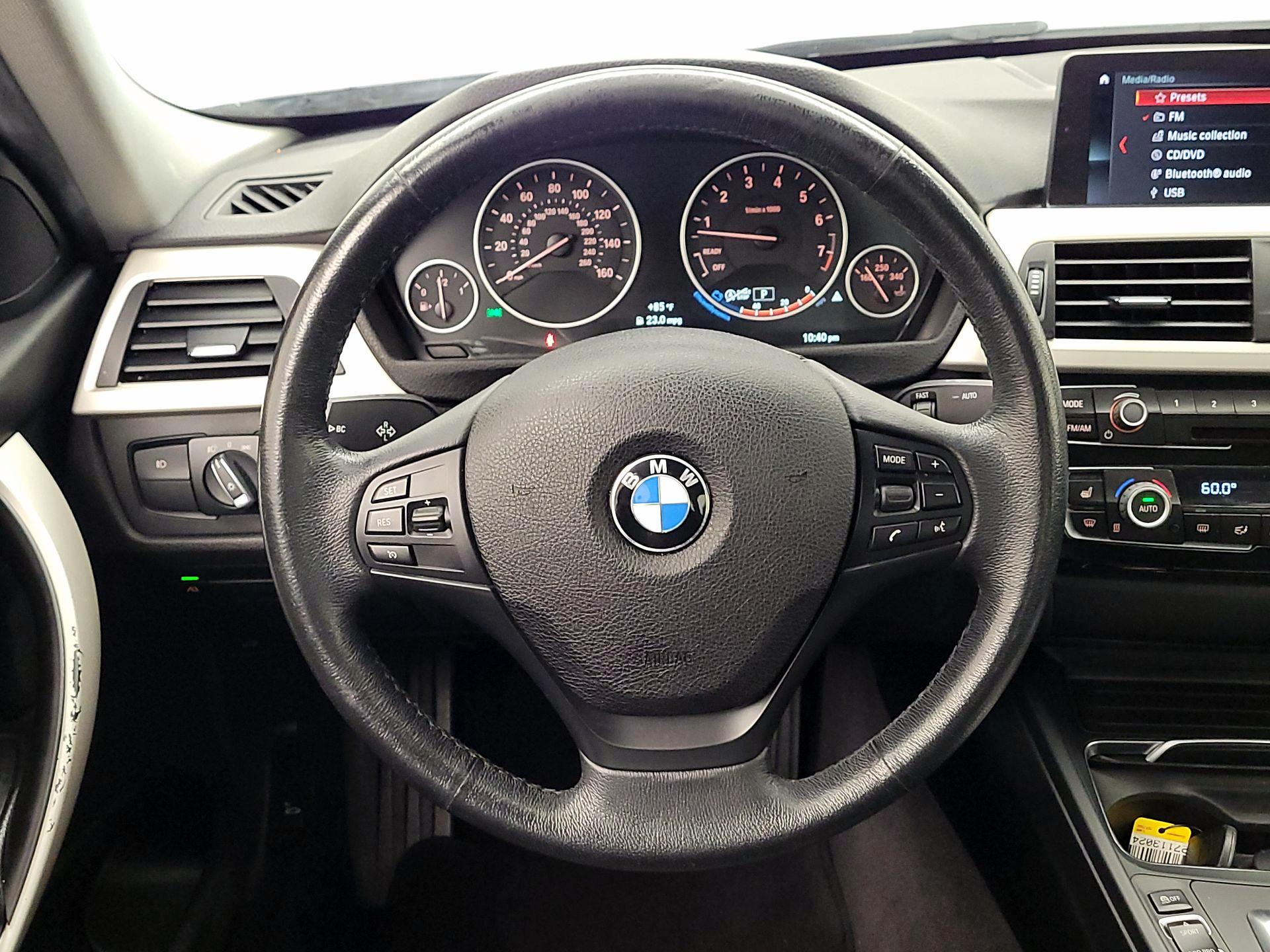 Thumbnail: 2018 BMW 3 Series - 10