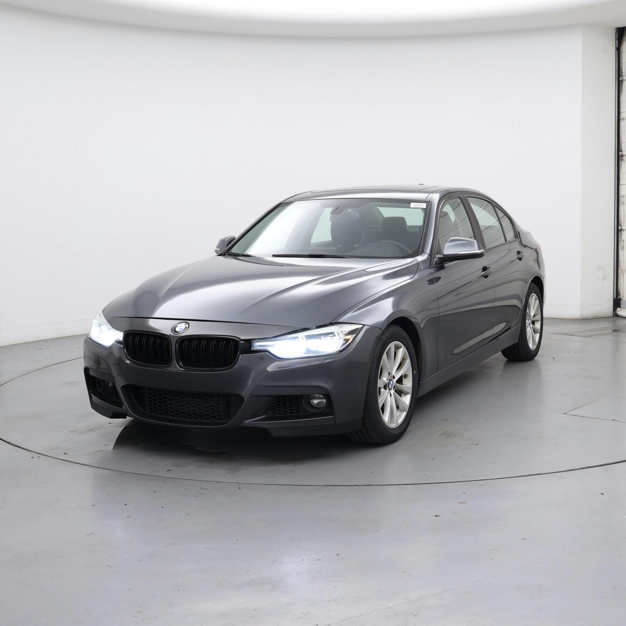 Thumbnail: 2018 BMW 3 Series - 4