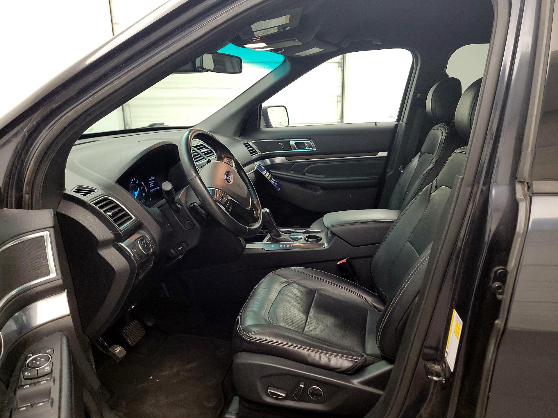 Thumbnail: 2017 Ford Explorer - 11