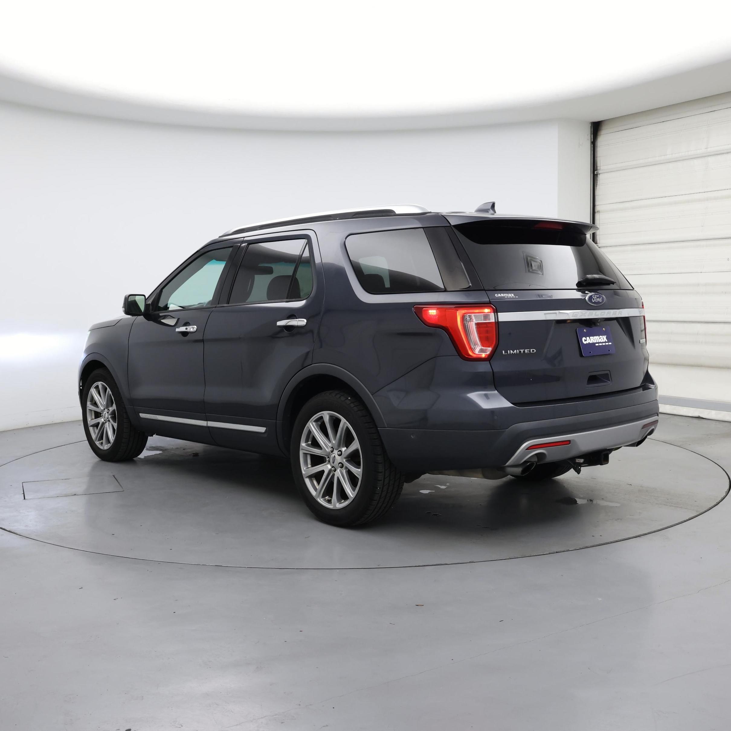 Thumbnail: 2017 Ford Explorer - 2