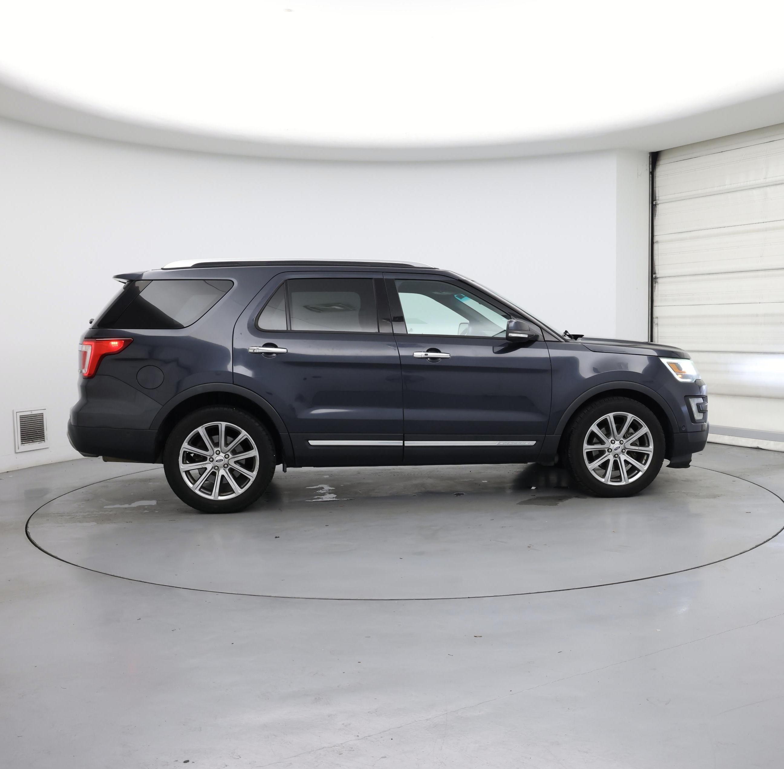 Thumbnail: 2017 Ford Explorer - 7
