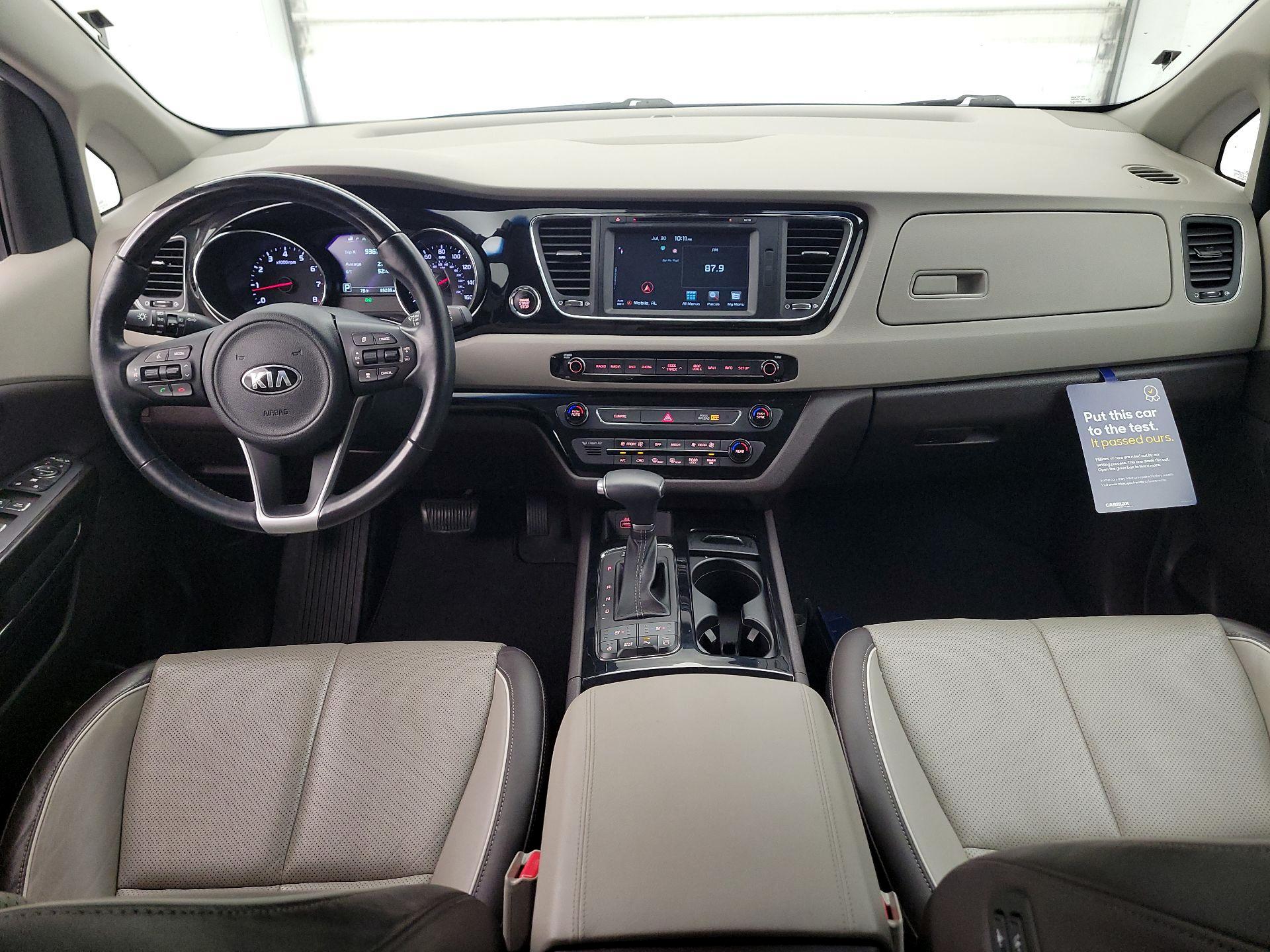 Thumbnail: 2017 Kia Sedona - 9