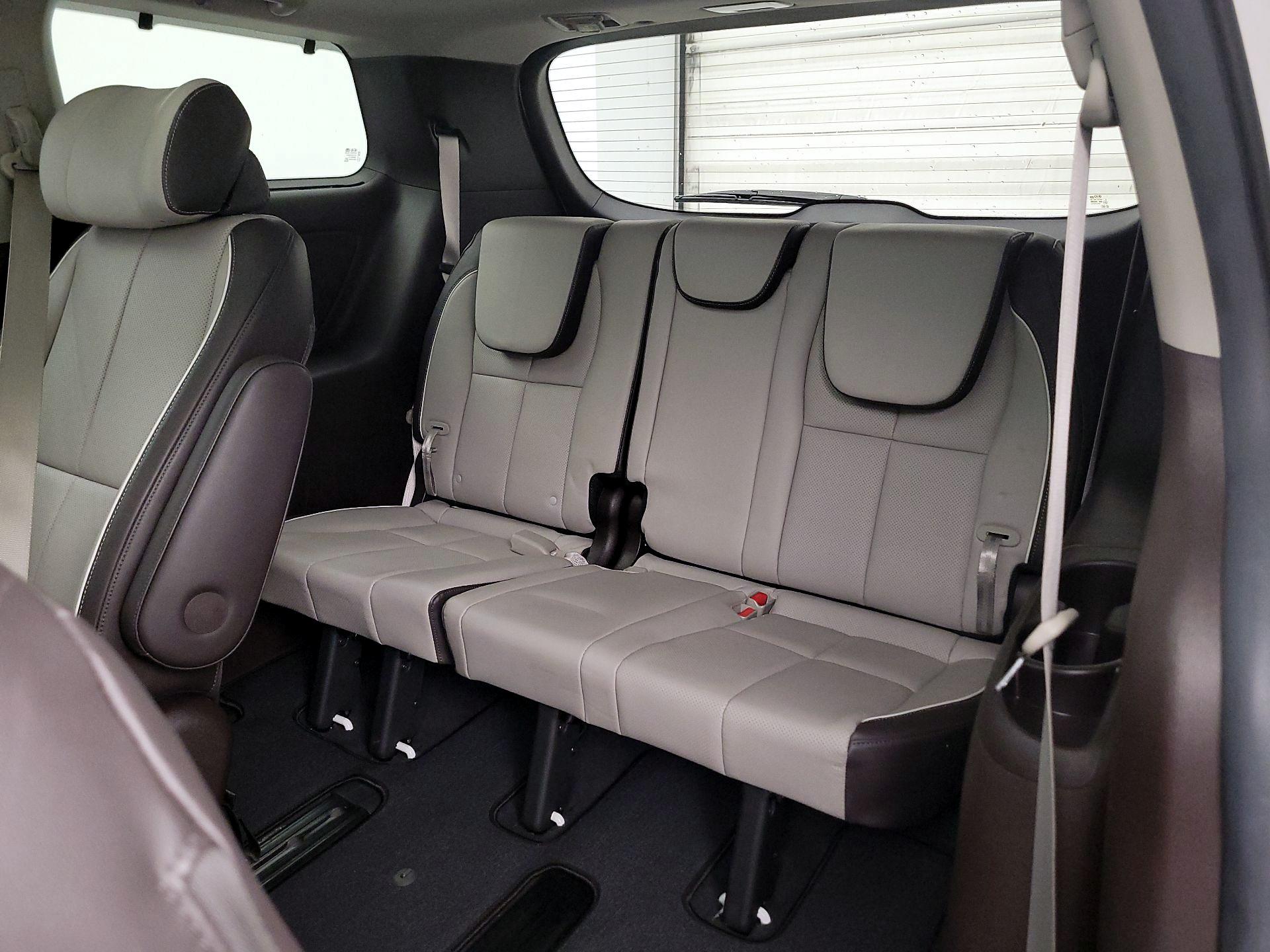 Thumbnail: 2017 Kia Sedona - 19