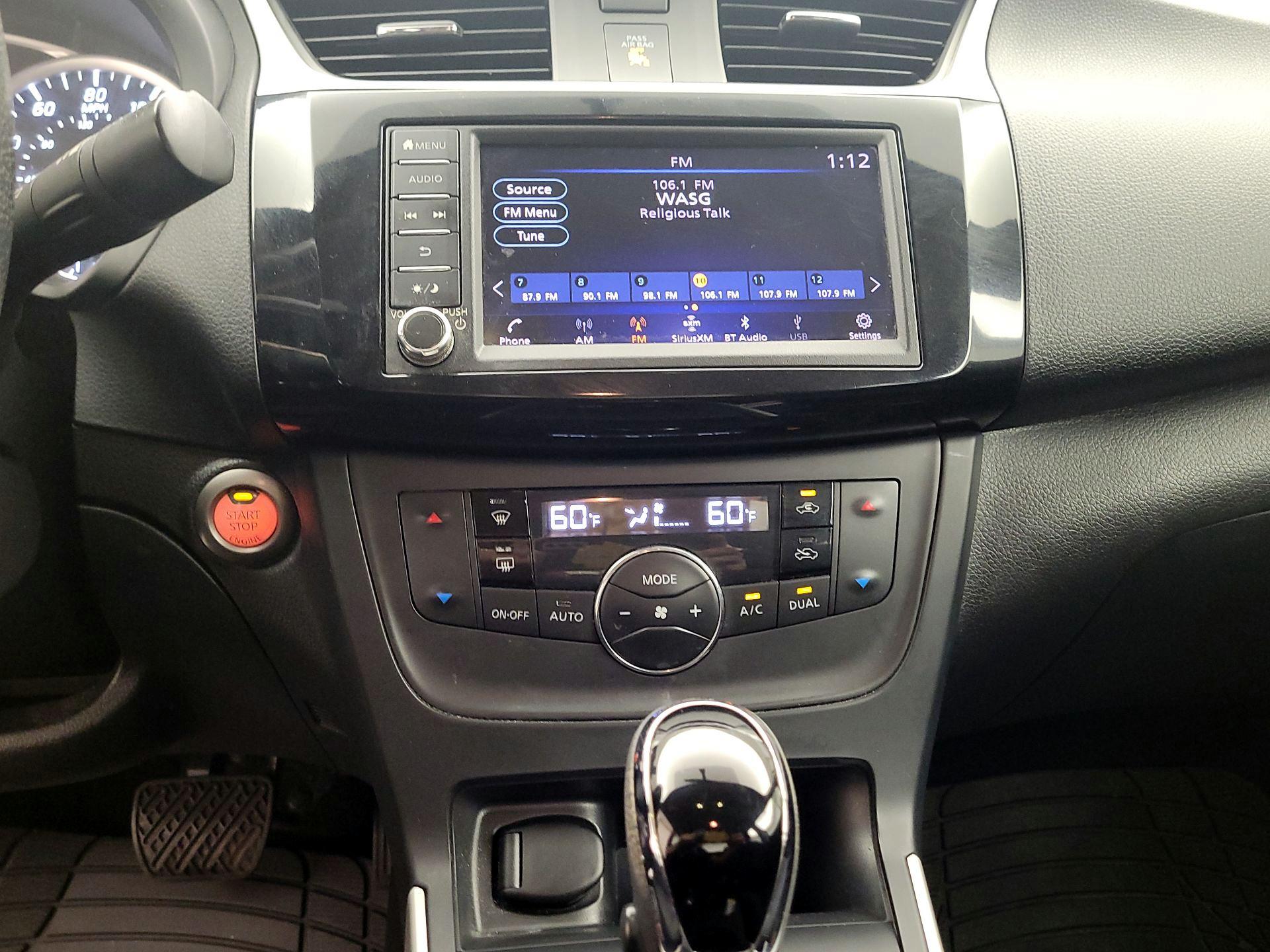 Thumbnail: 2019 Nissan Sentra - 16