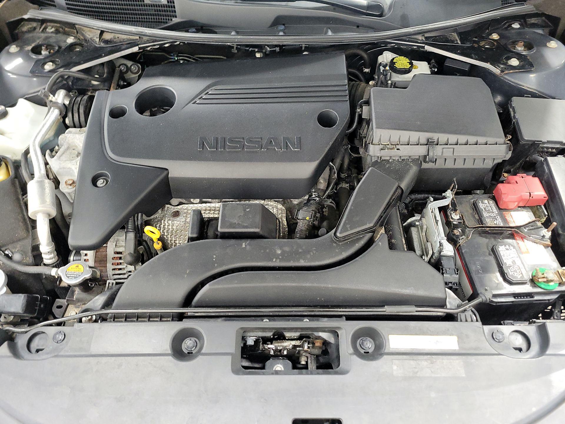 Thumbnail: 2018 Nissan Altima - 20
