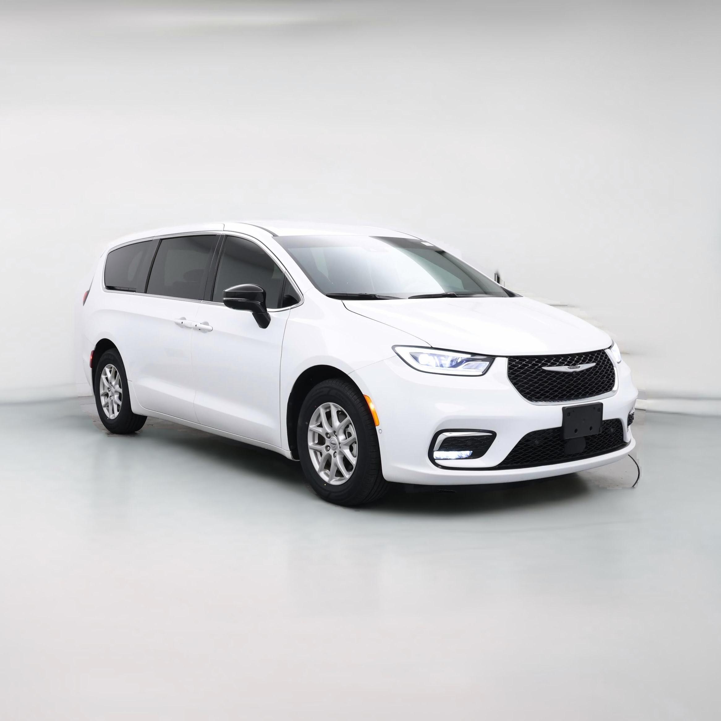Thumbnail: 2025 Chrysler Pacifica - 1