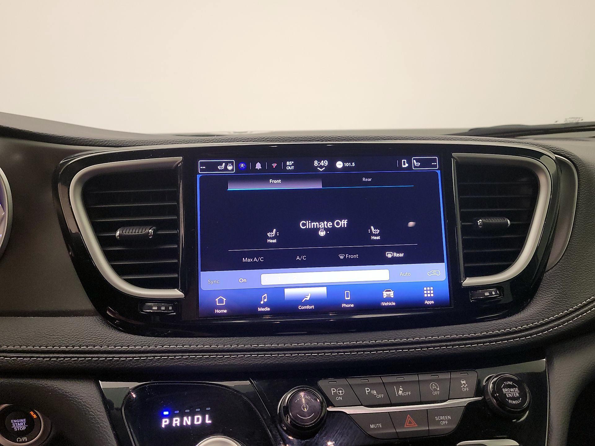 Thumbnail: 2025 Chrysler Pacifica - 15