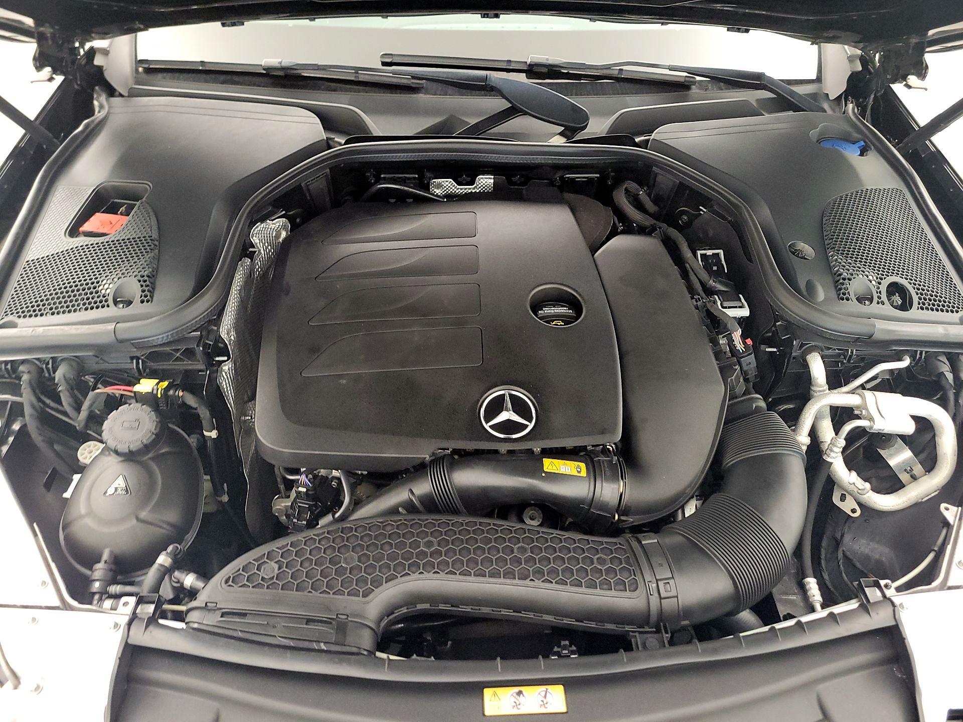 Thumbnail: 2021 Mercedes-Benz E-Class - 17