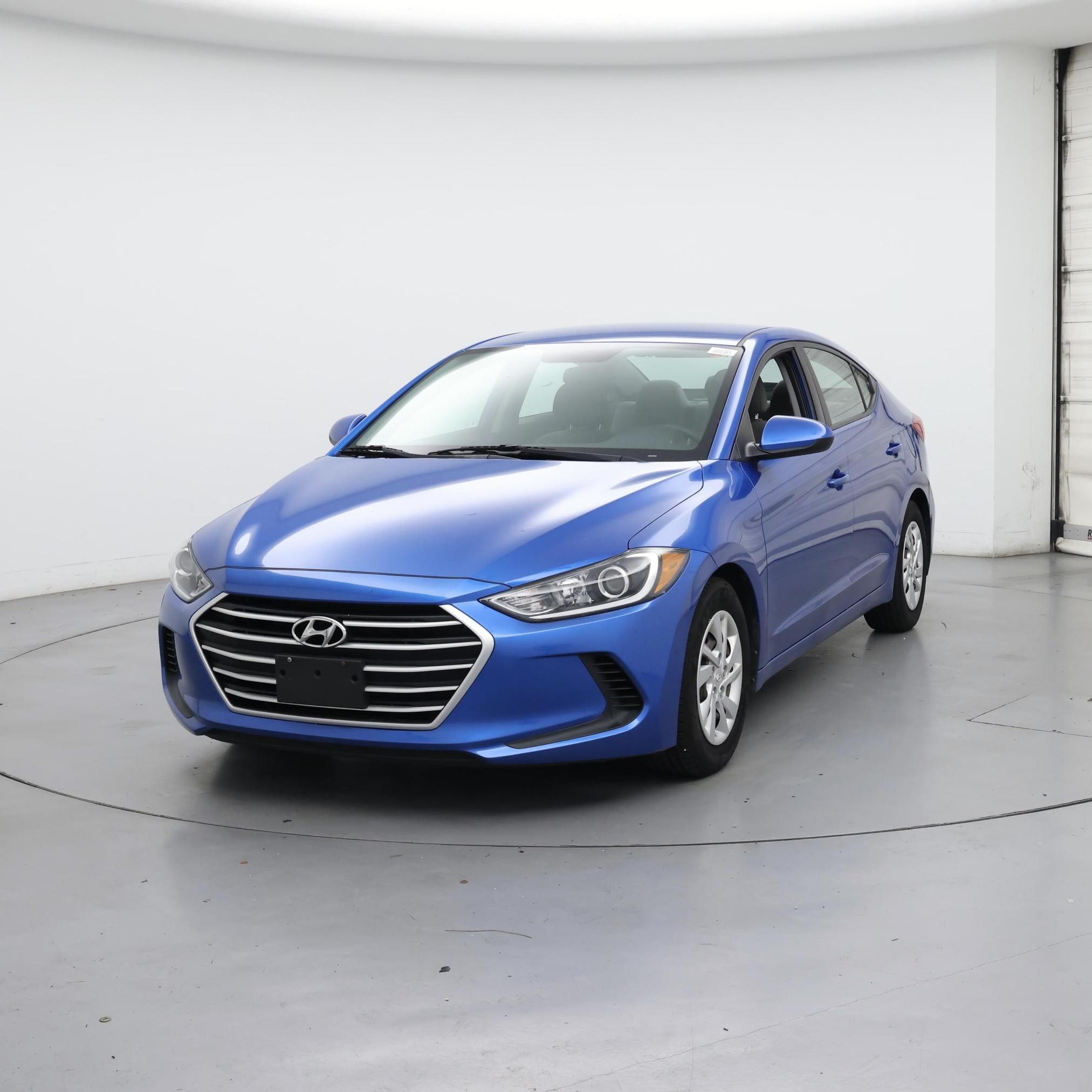 Thumbnail: 2017 Hyundai Elantra - 4
