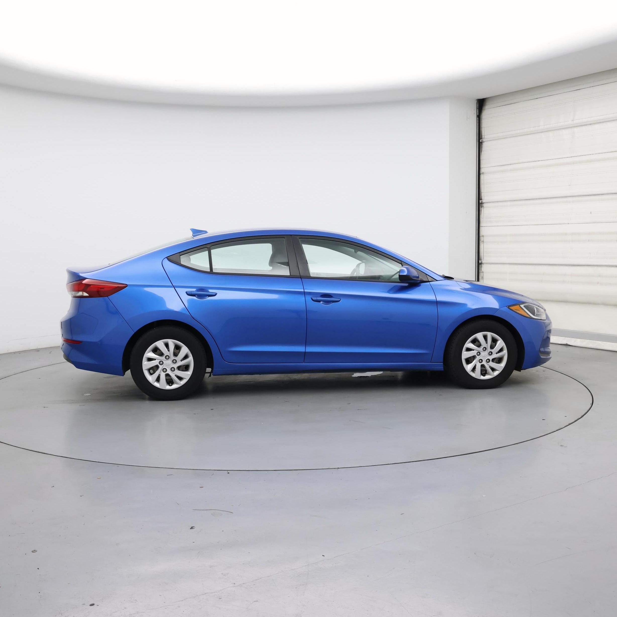 Thumbnail: 2017 Hyundai Elantra - 7