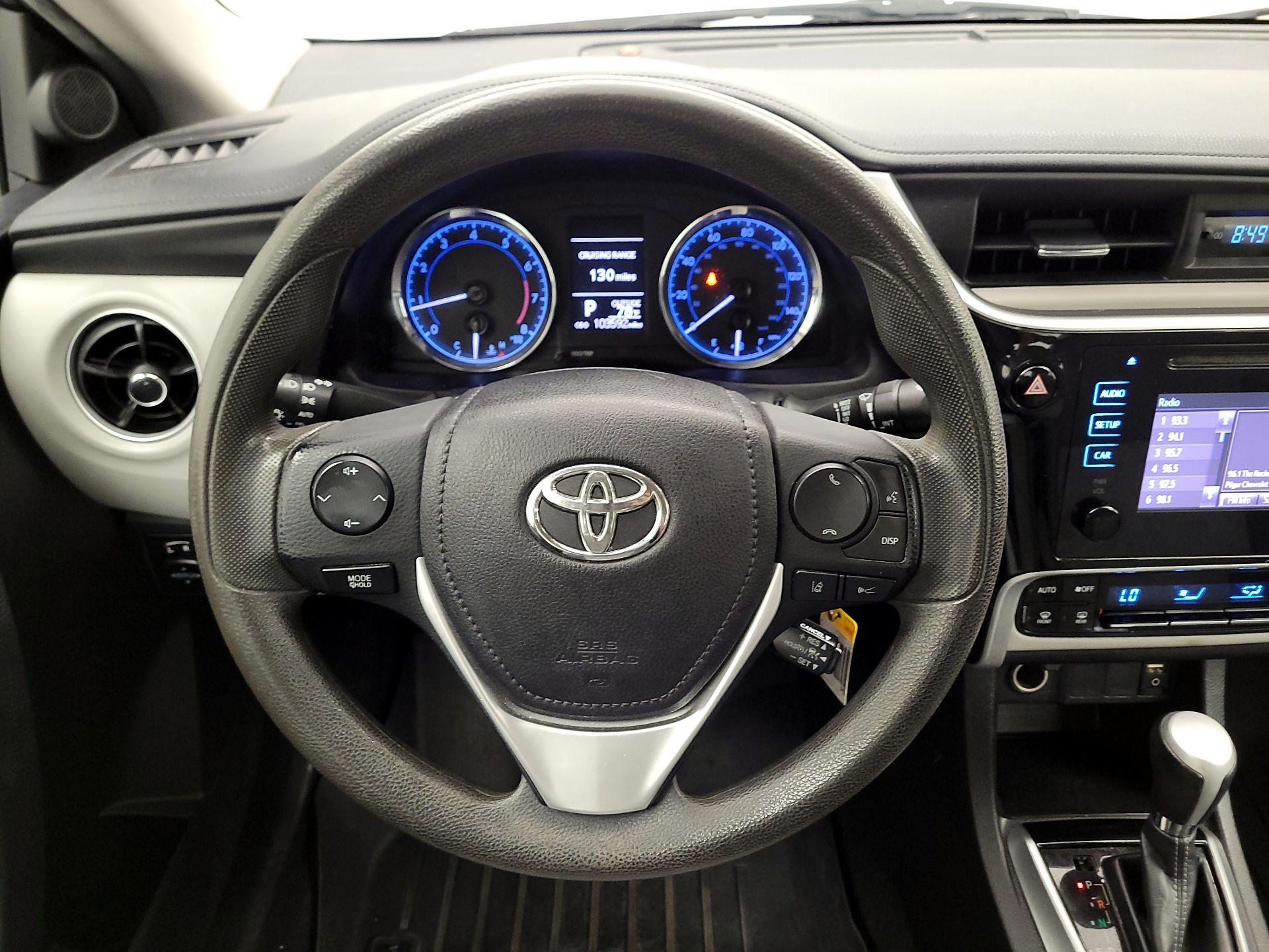 Thumbnail: 2018 Toyota Corolla - 10