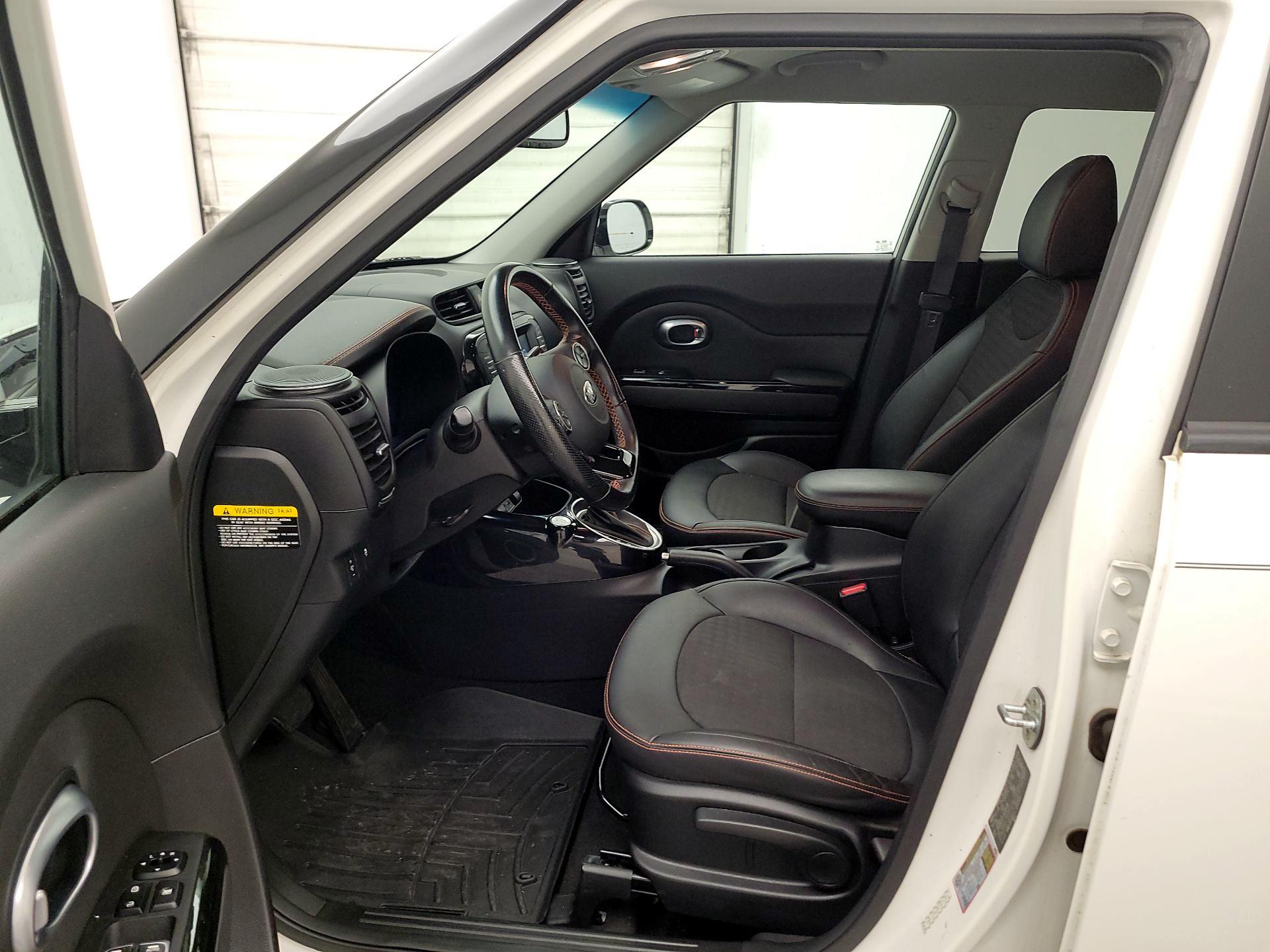 Thumbnail: 2019 Kia Soul - 11