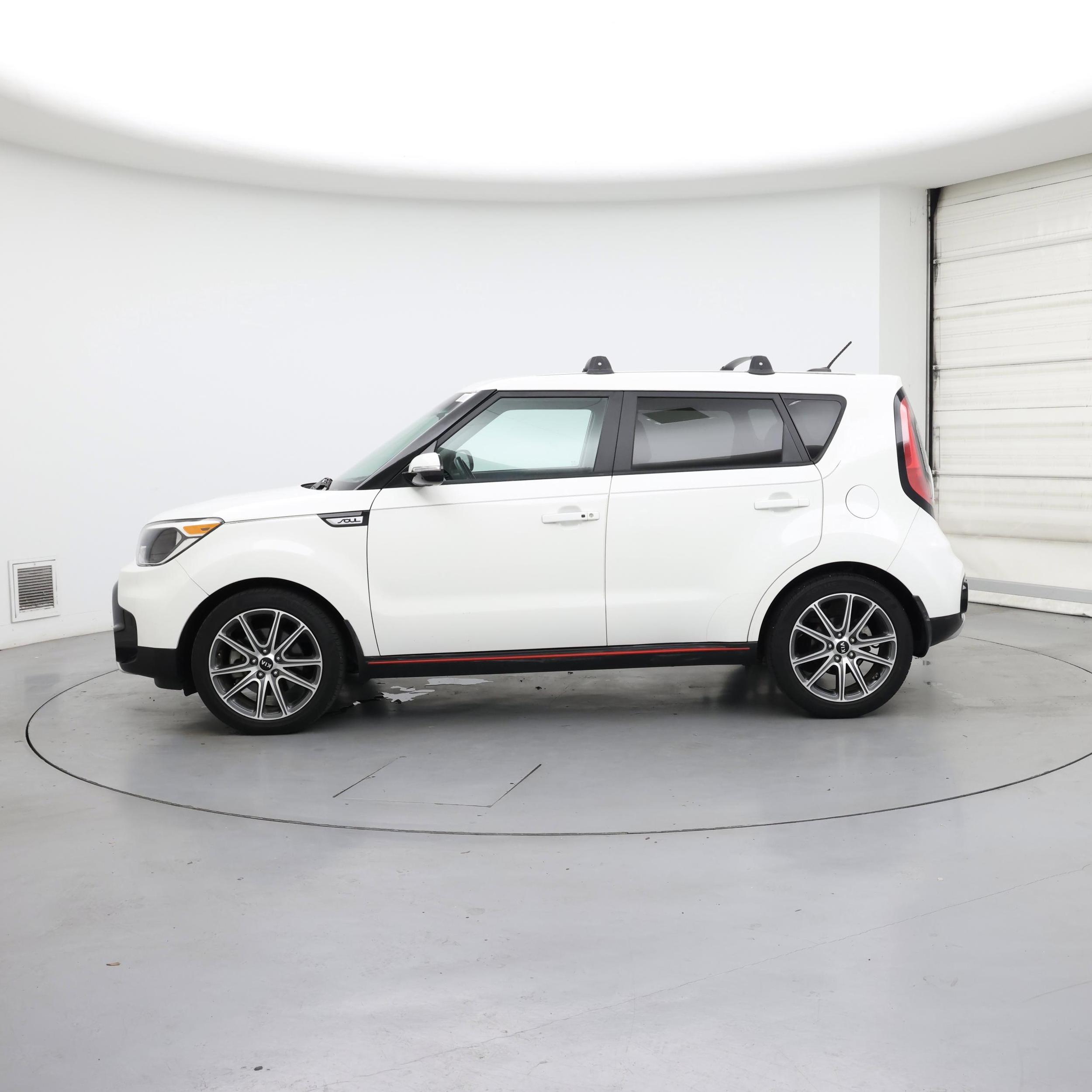 Thumbnail: 2019 Kia Soul - 3