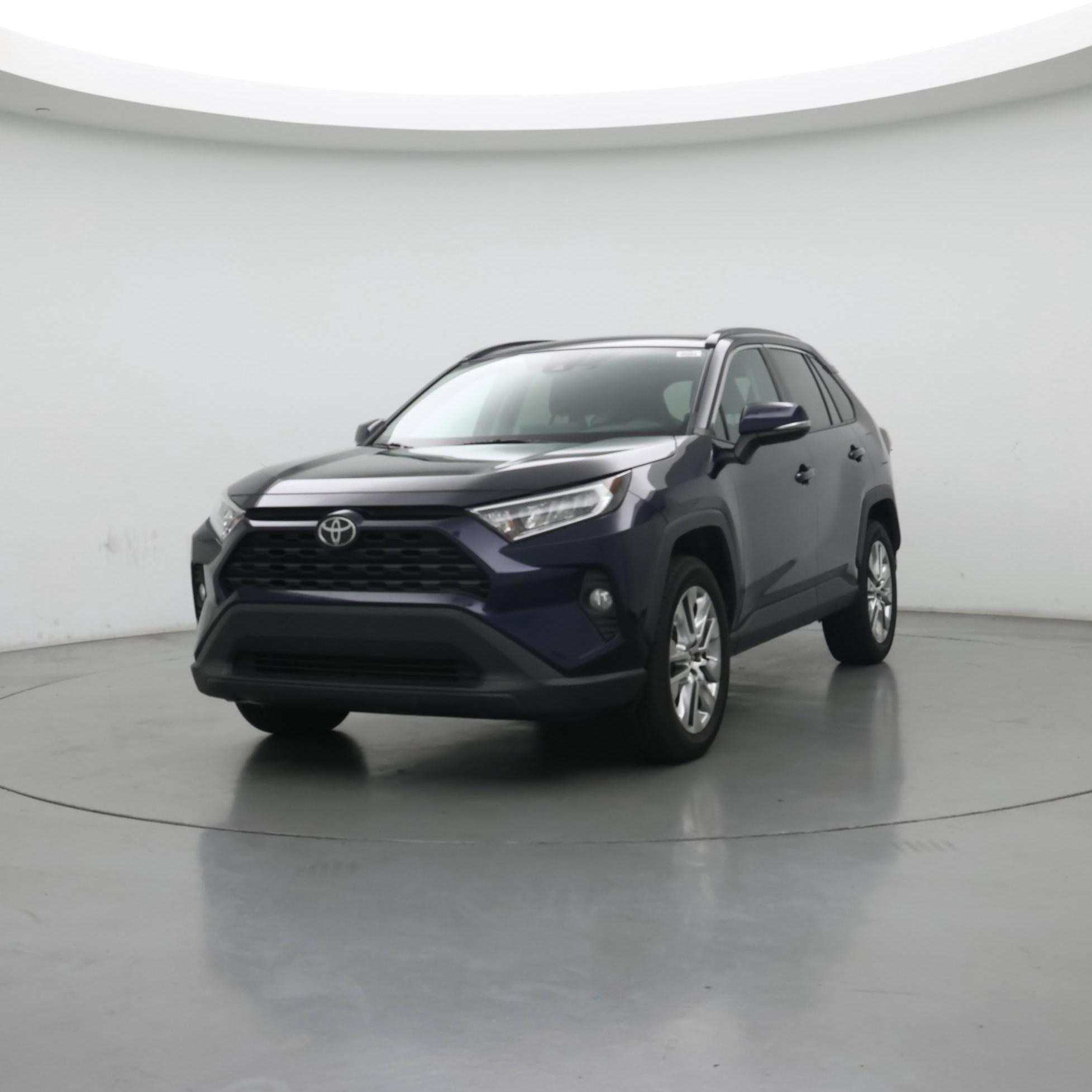 Thumbnail: 2020 Toyota RAV4 - 4