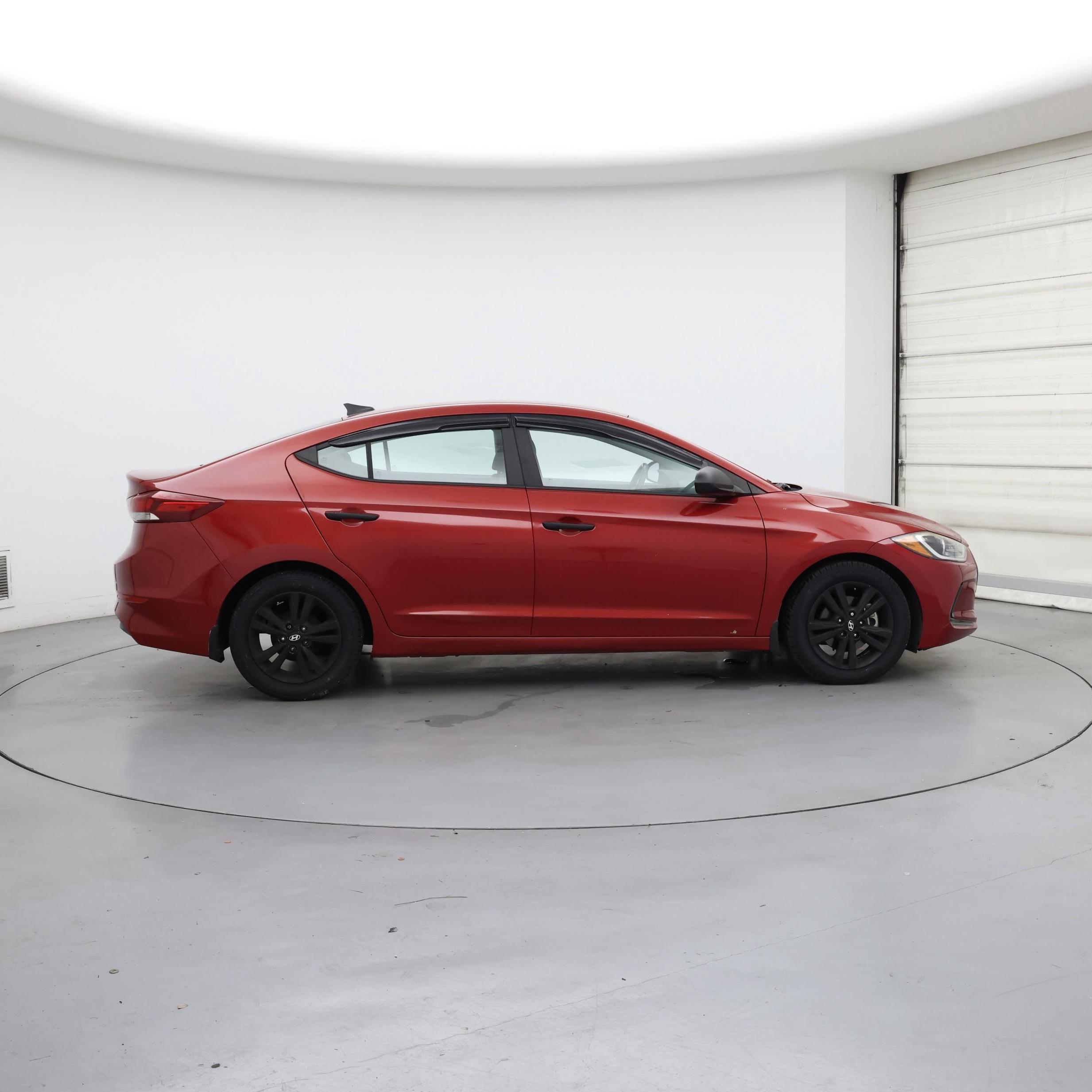 Thumbnail: 2017 Hyundai Elantra - 7
