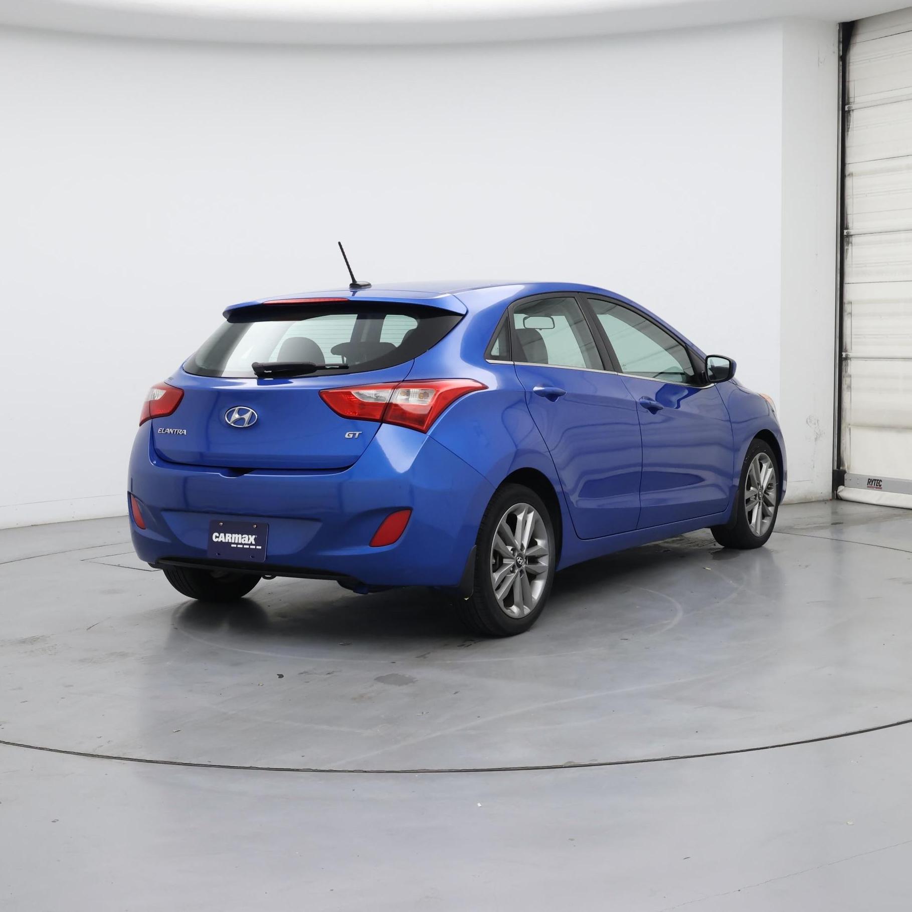 Thumbnail: 2017 Hyundai Elantra - 8