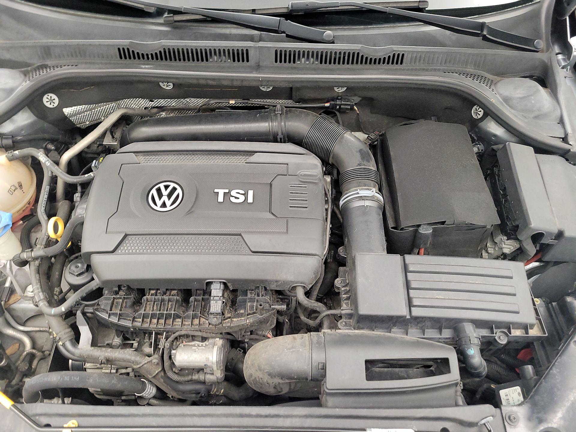 Thumbnail: 2016 Volkswagen Jetta - 17