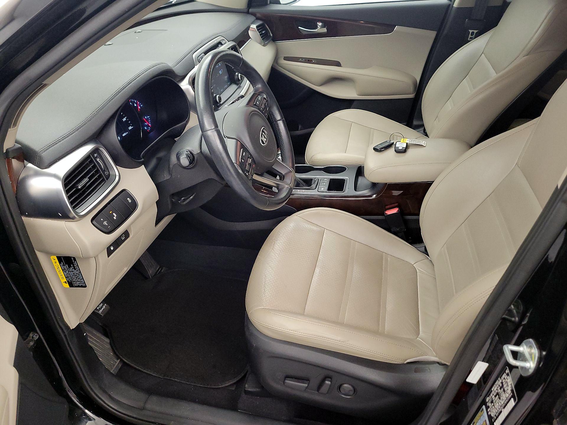 Thumbnail: 2018 Kia Sorento - 11